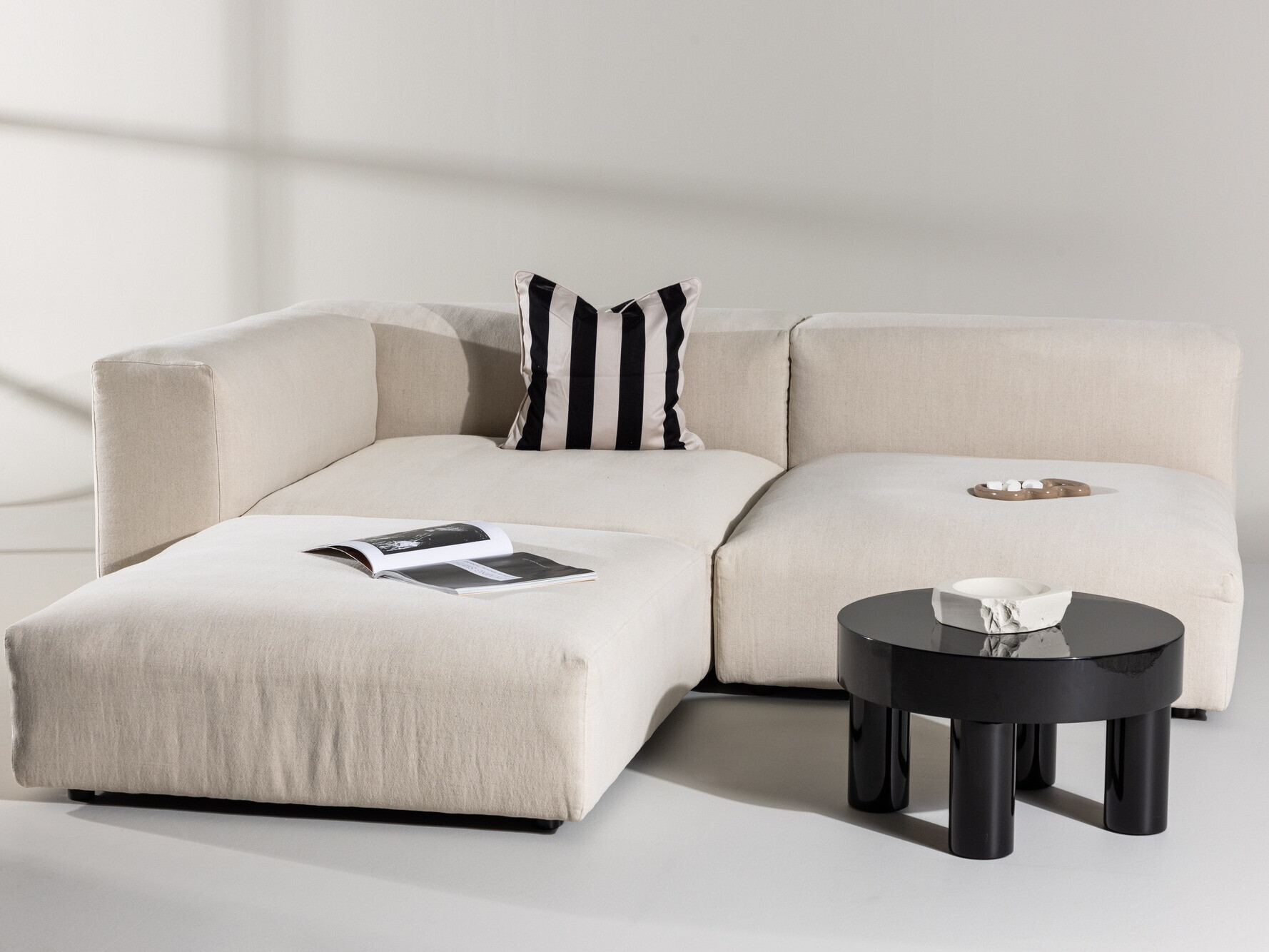 Furniture collection Floetri
