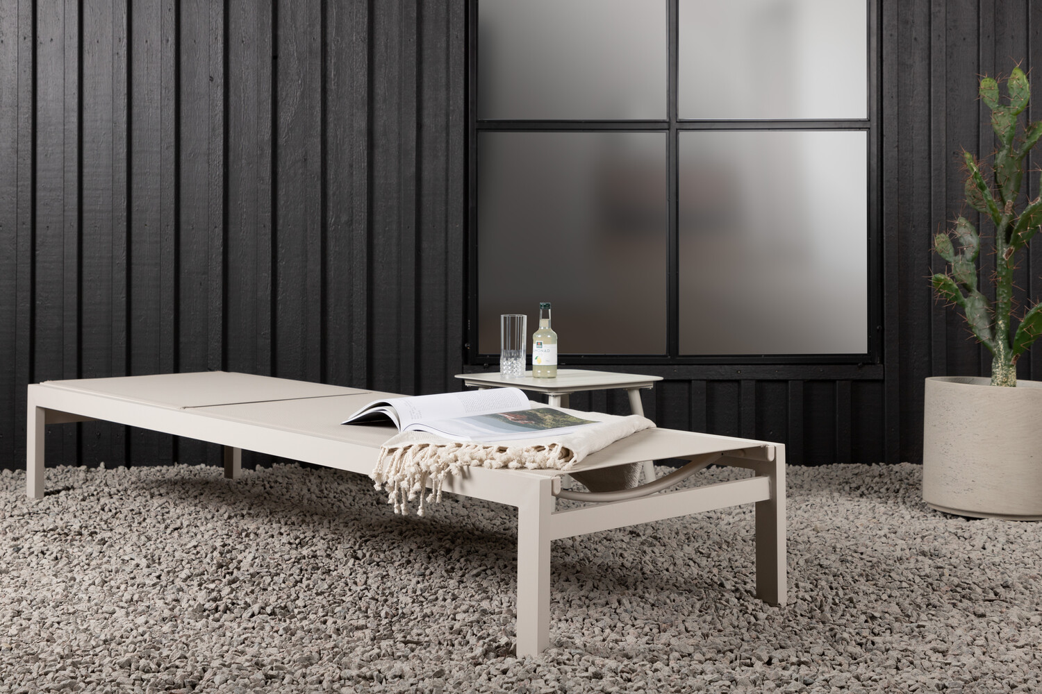 Outdoor sunbed Dallas 2314 (Beige)