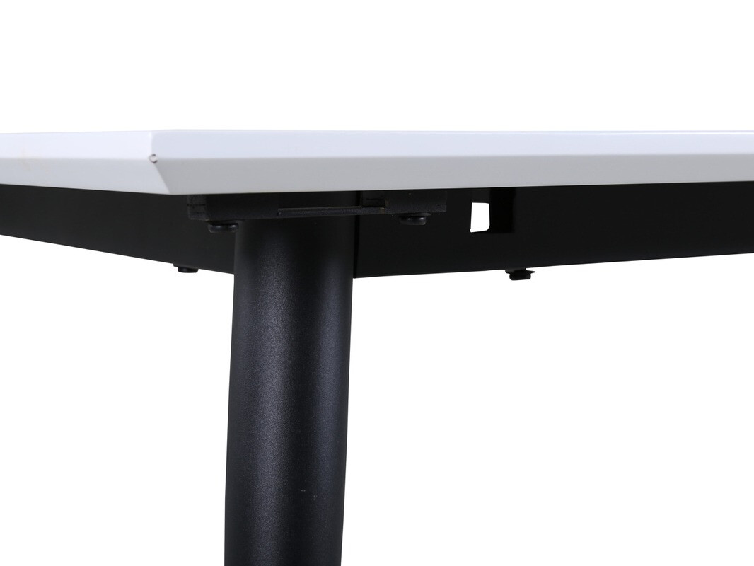 Table Dallas 1719