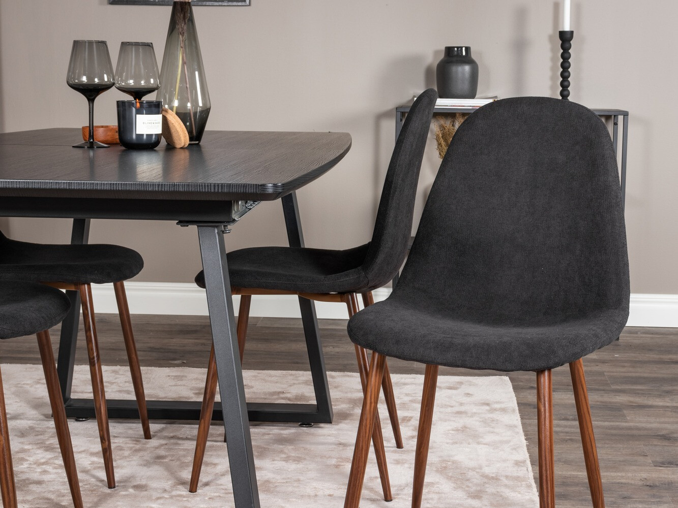 Dining set Dallas 1983 (Black + Walnut)
