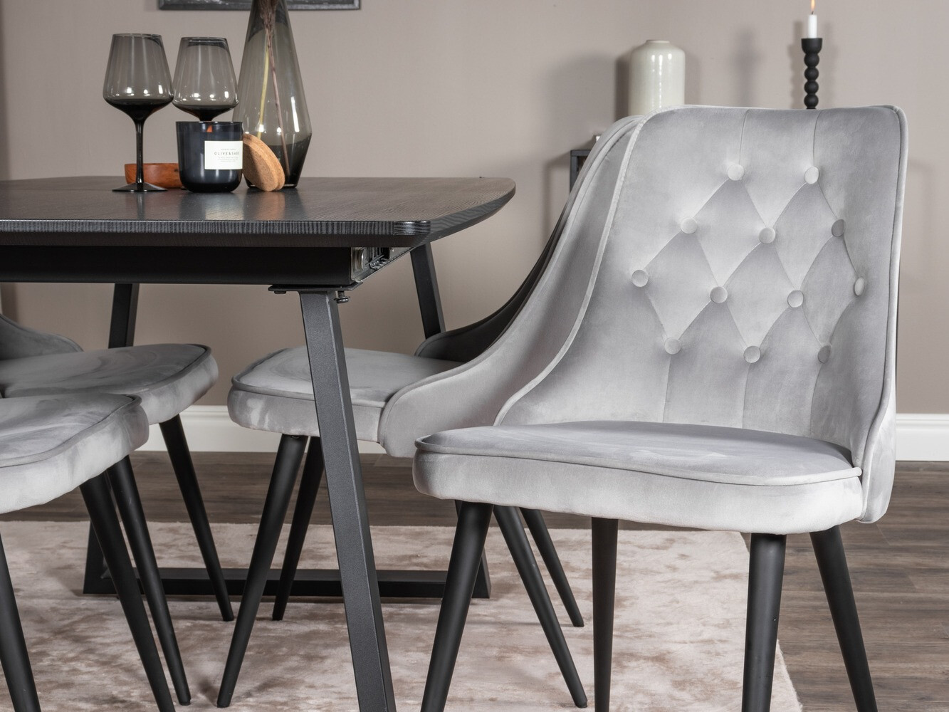 Dining set Dallas 1993 (Black + Light grey)