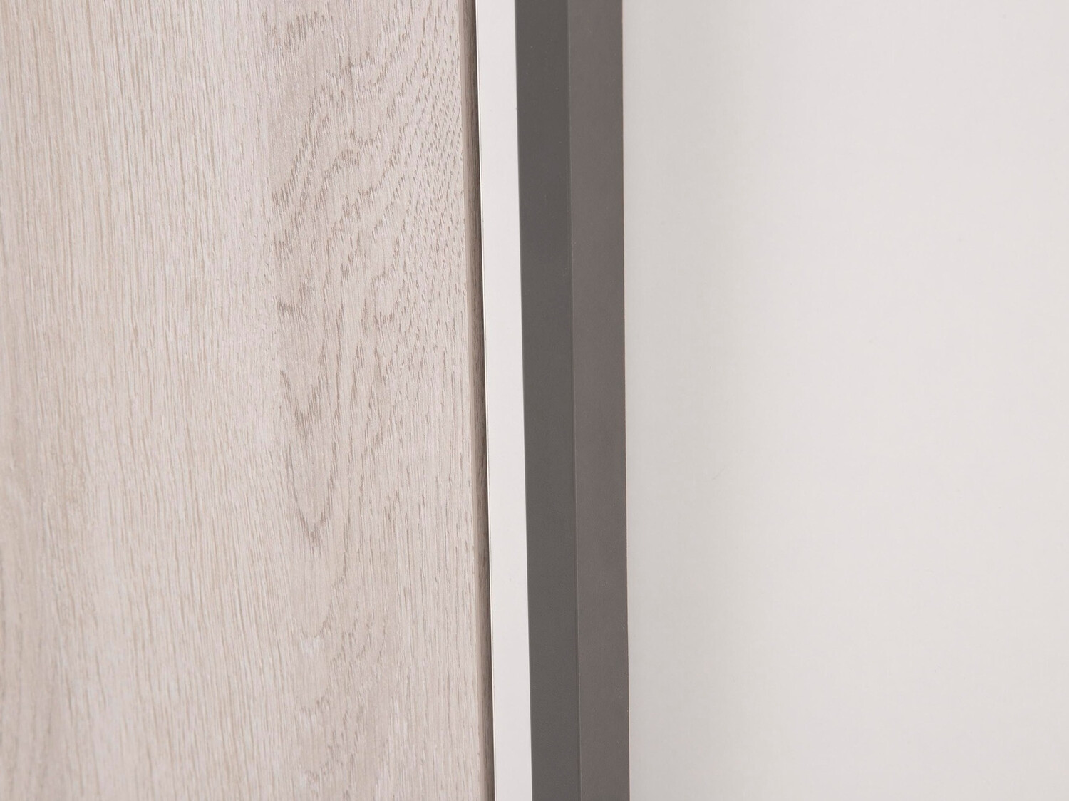 Wardrobe Ferlore 101