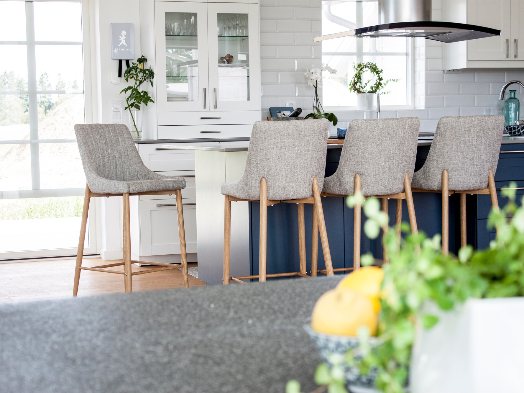 Bar stool Dallas 112 (Light grey)