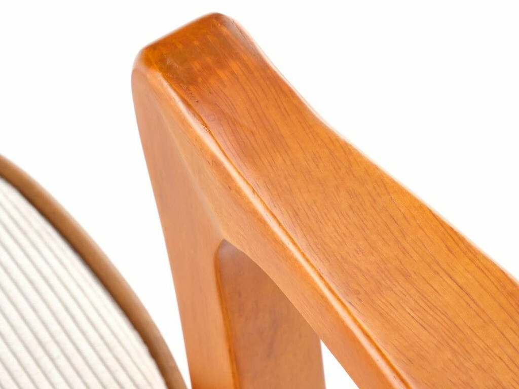 Armchair Houston 1592