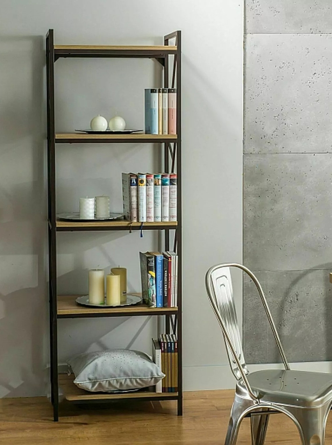Bookcase Detroit 196