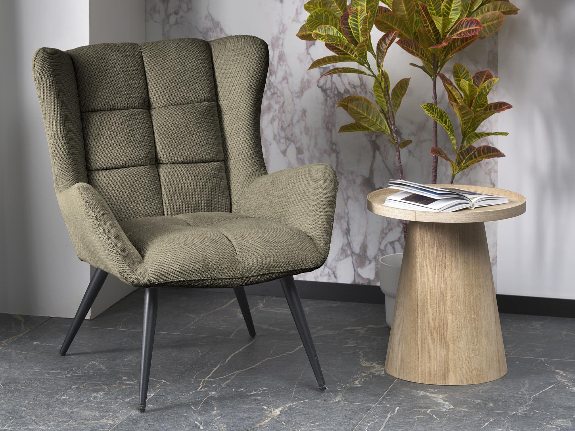 Armchair Houston 1756 (Light olive tree)