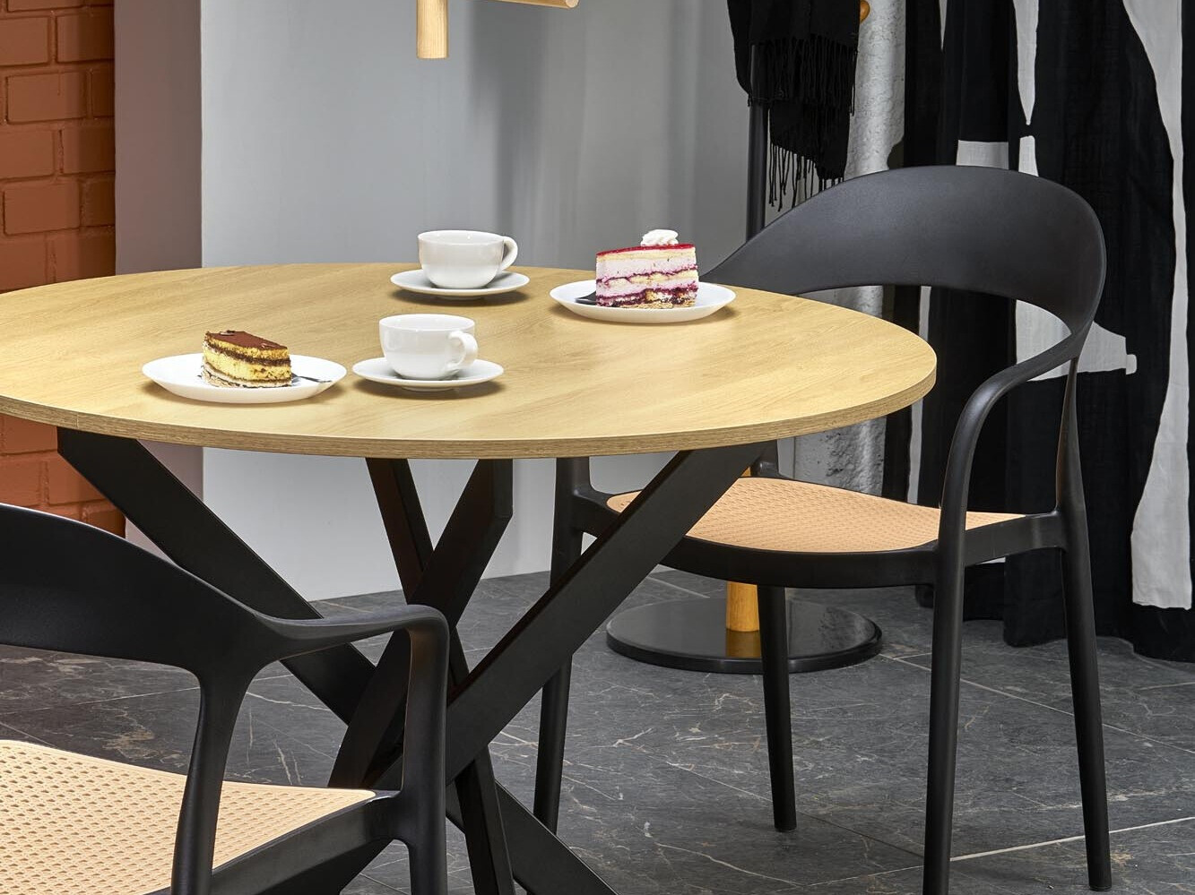 Table Houston 1788 (Golden oak)