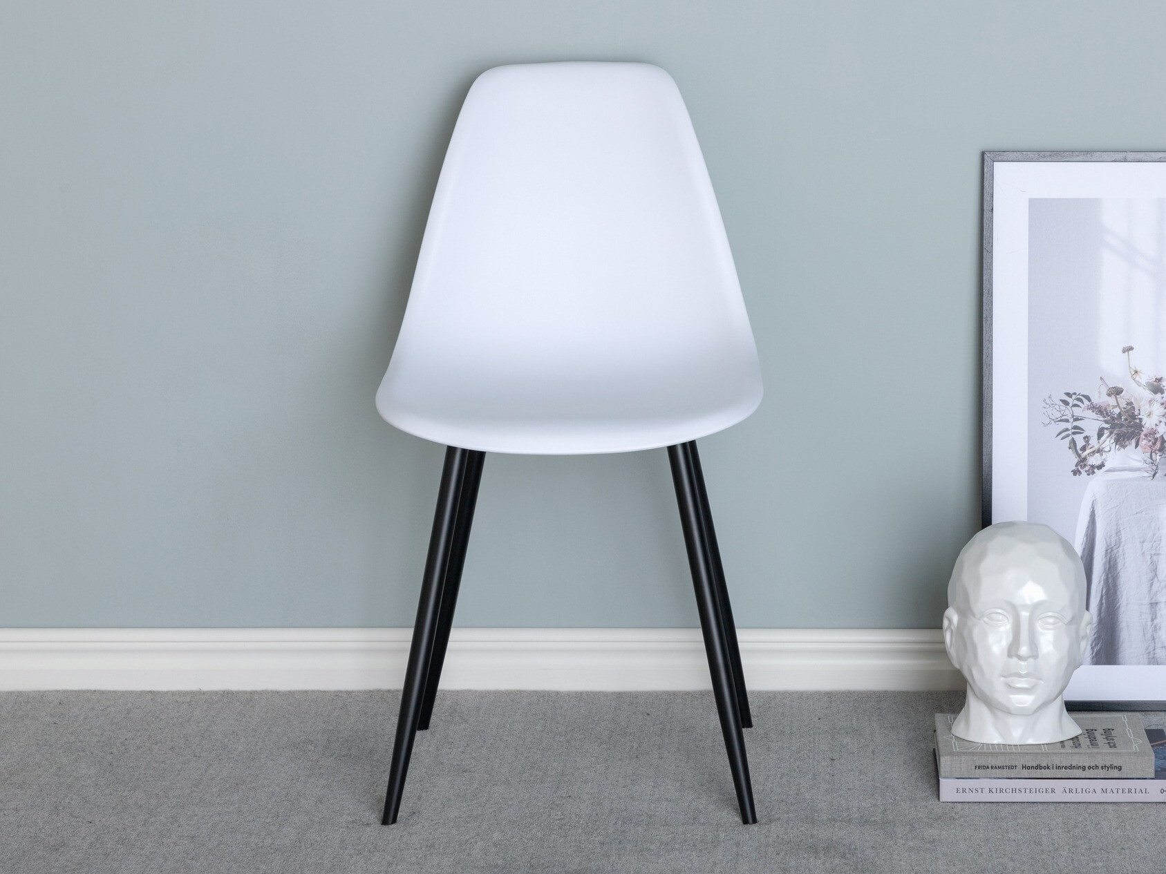Chair Dallas 198 (White + Black)