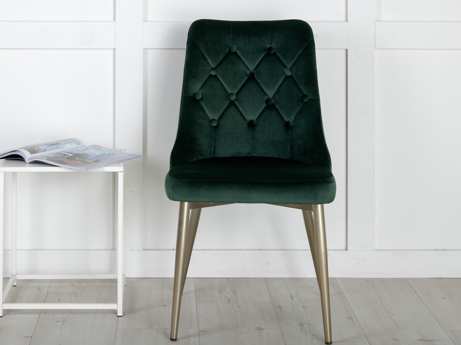Chair Dallas 203 (Green + golden)