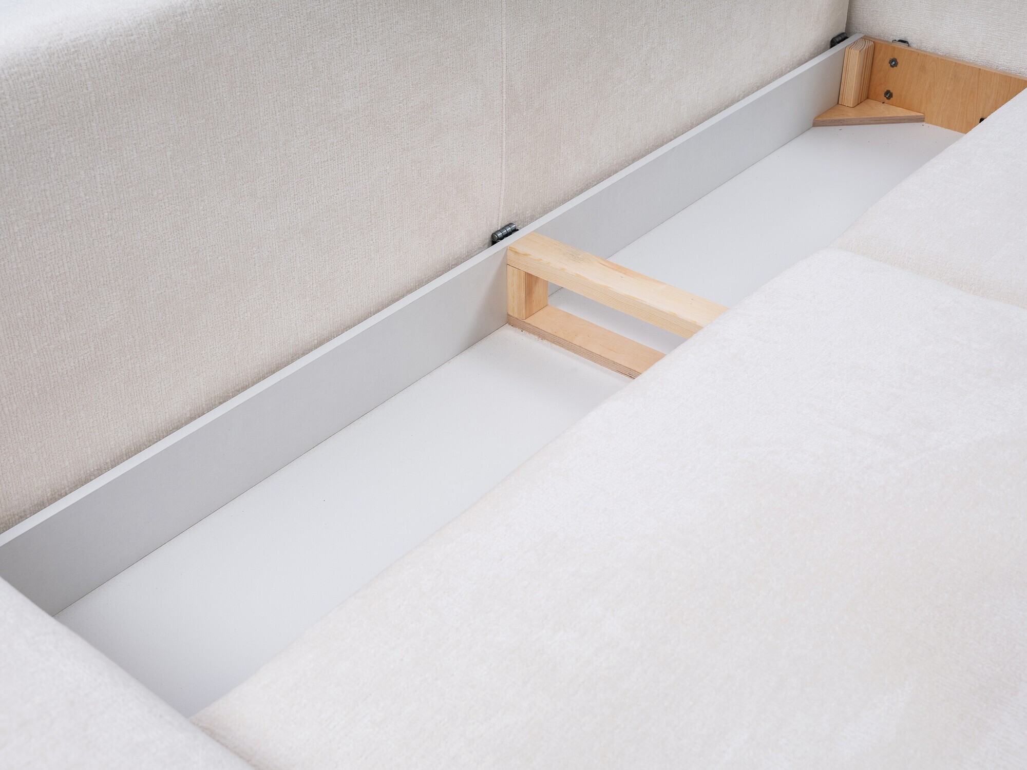 Sofa bed Kingston 142 (Perfect Harmony 01)