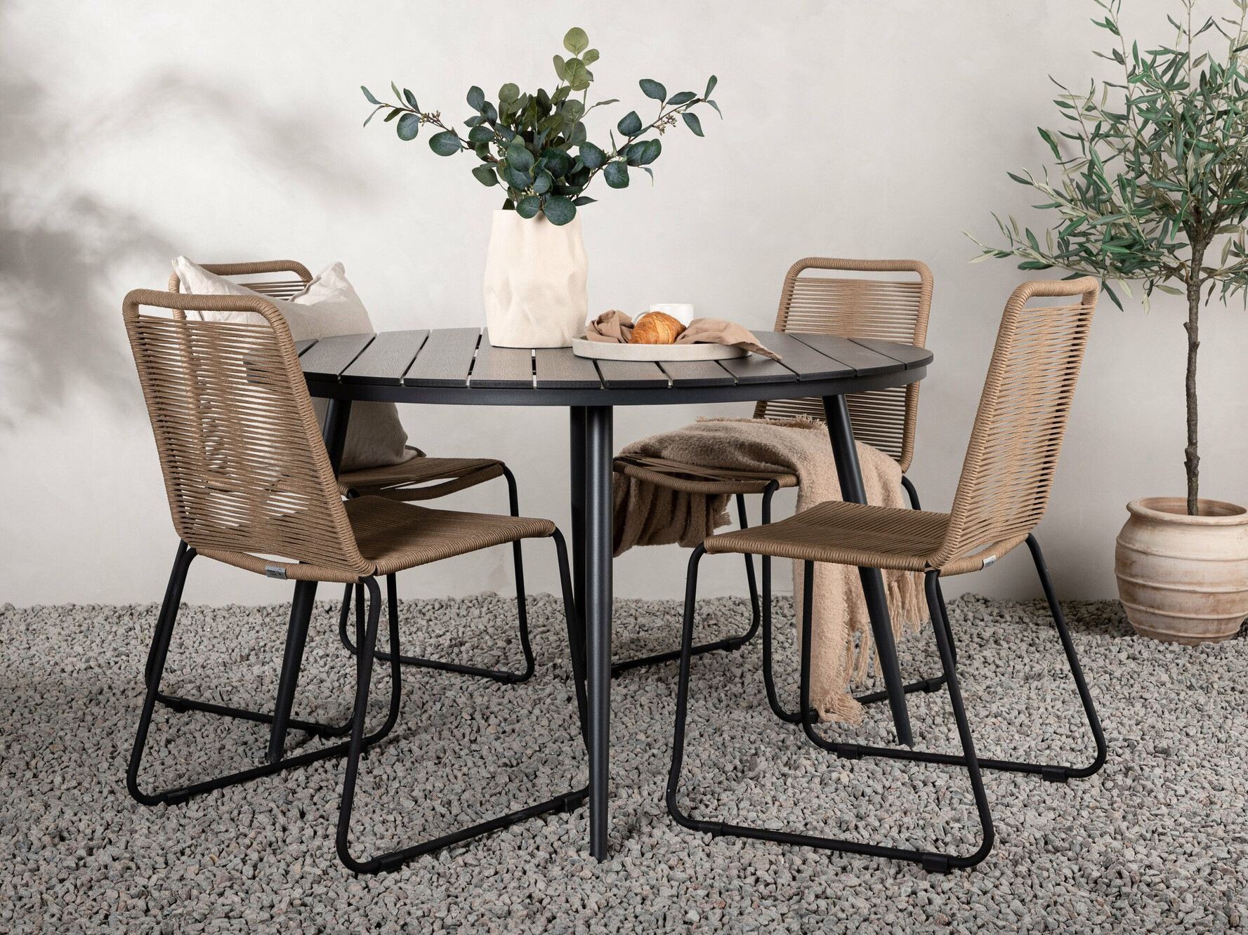 Table and chairs set Dallas 4670