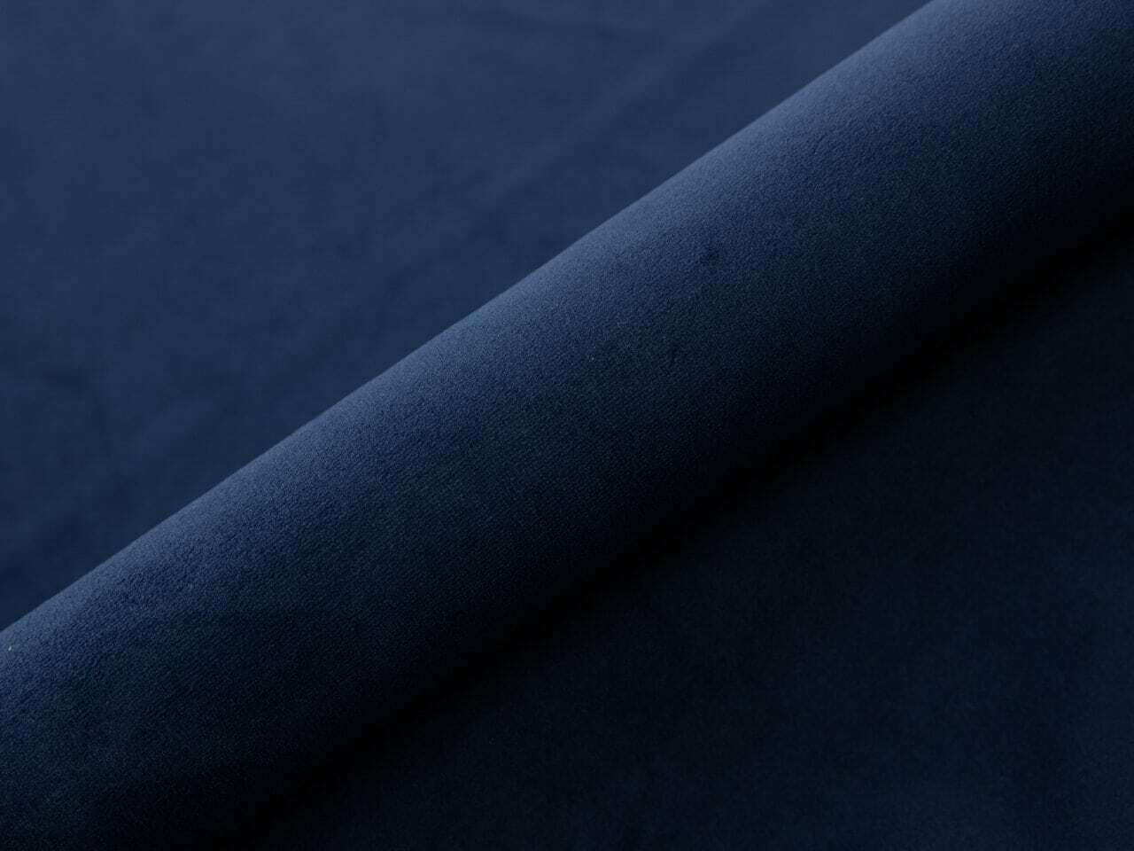 Continental bed Martinez 105 (Magic Velvet 2216)
