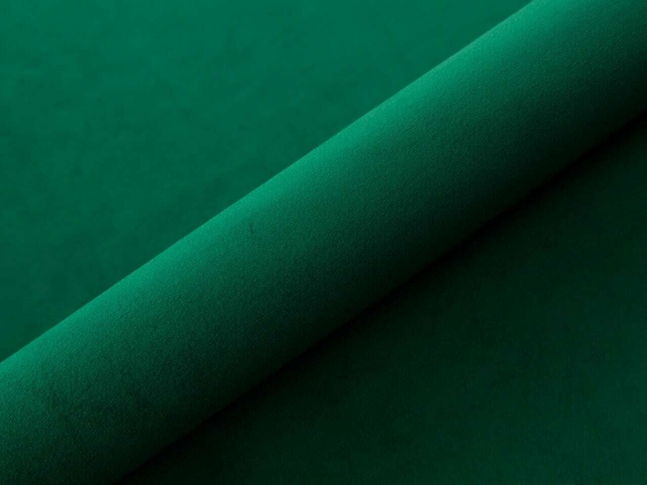 Bed Martinez 109 (Magic Velvet 2225)