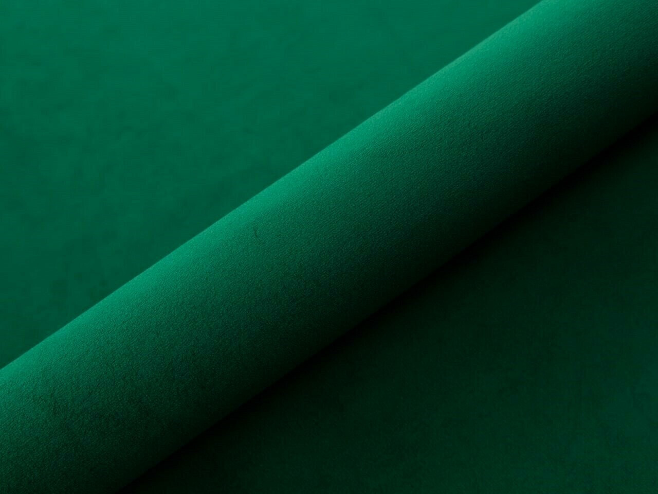 Bed Martinez 108 (Magic Velvet 2225)