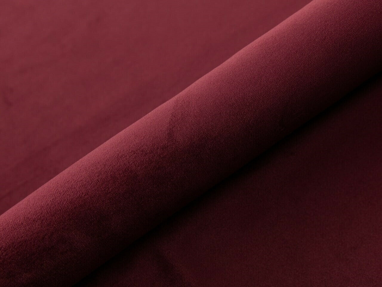 Bed Martinez 108 (Magic Velvet 2229)