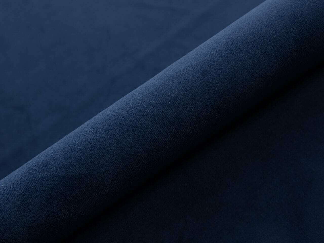 Bed Martinez 113 (Magic Velvet 2216)