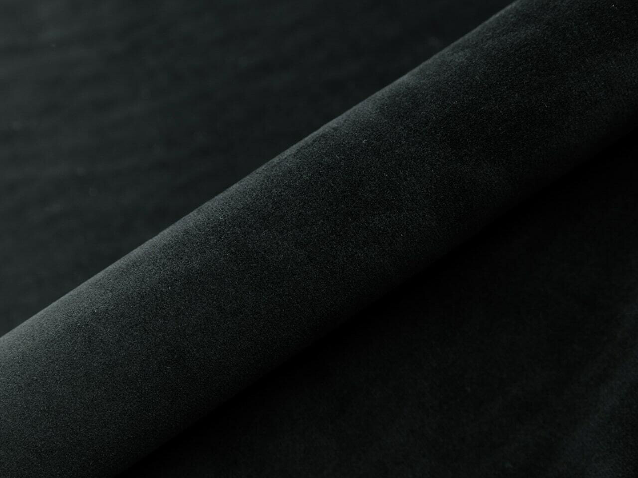 Continental bed Martinez 115 (Magic Velvet 2219)