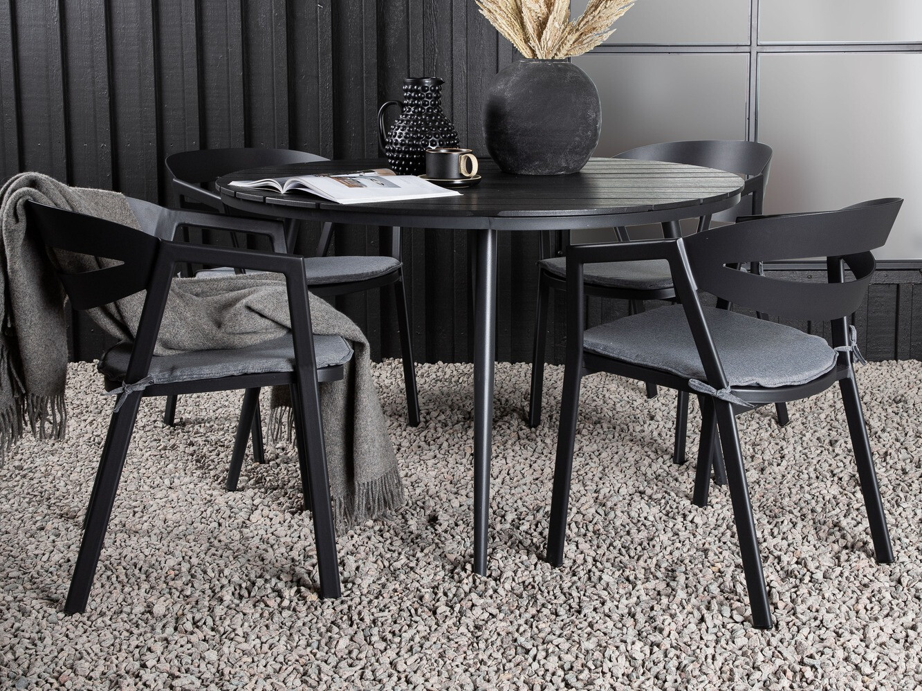 Table and chairs set Dallas 4791 (Black)