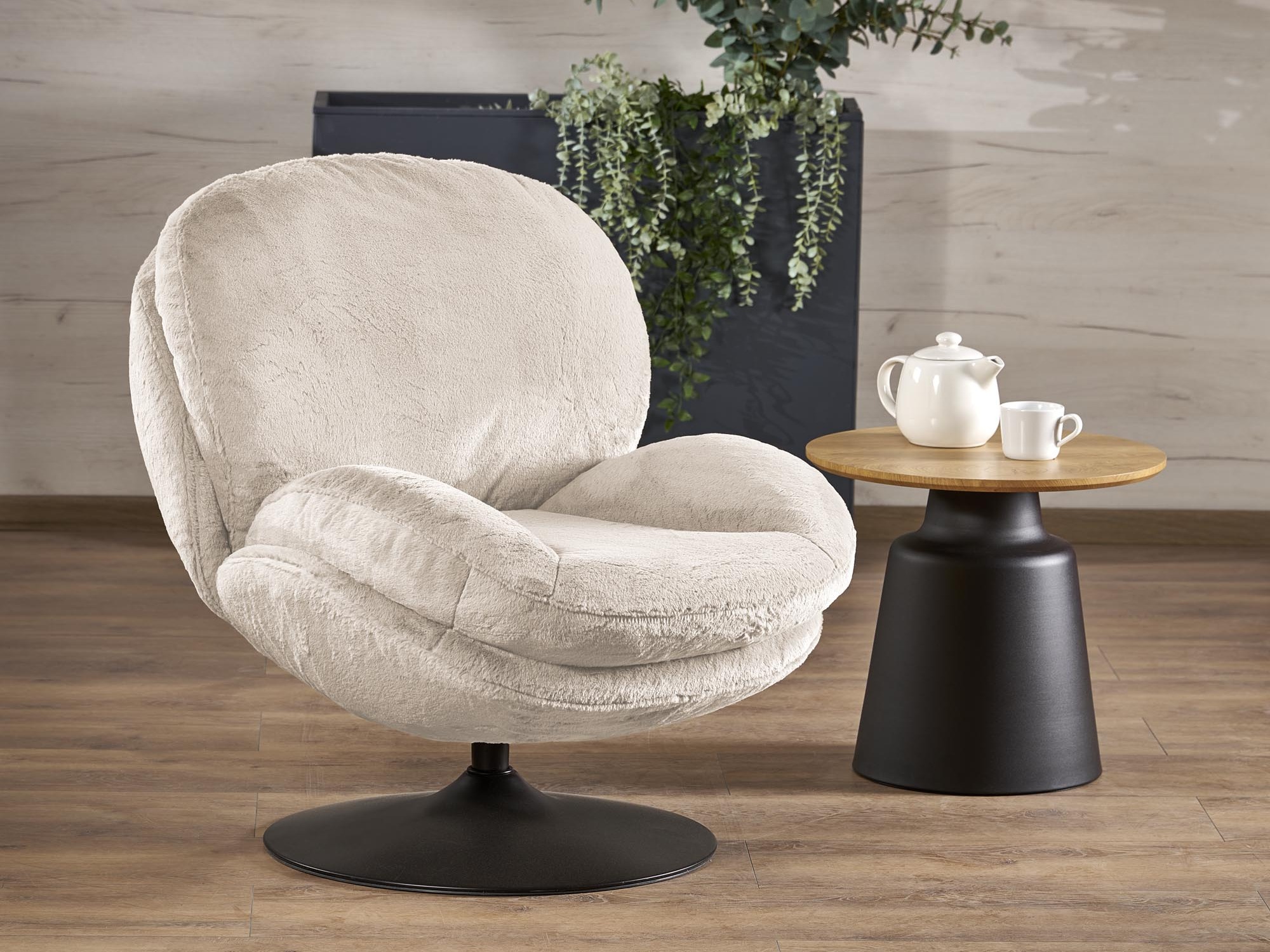 Armchair Houston 1982 (Cream)