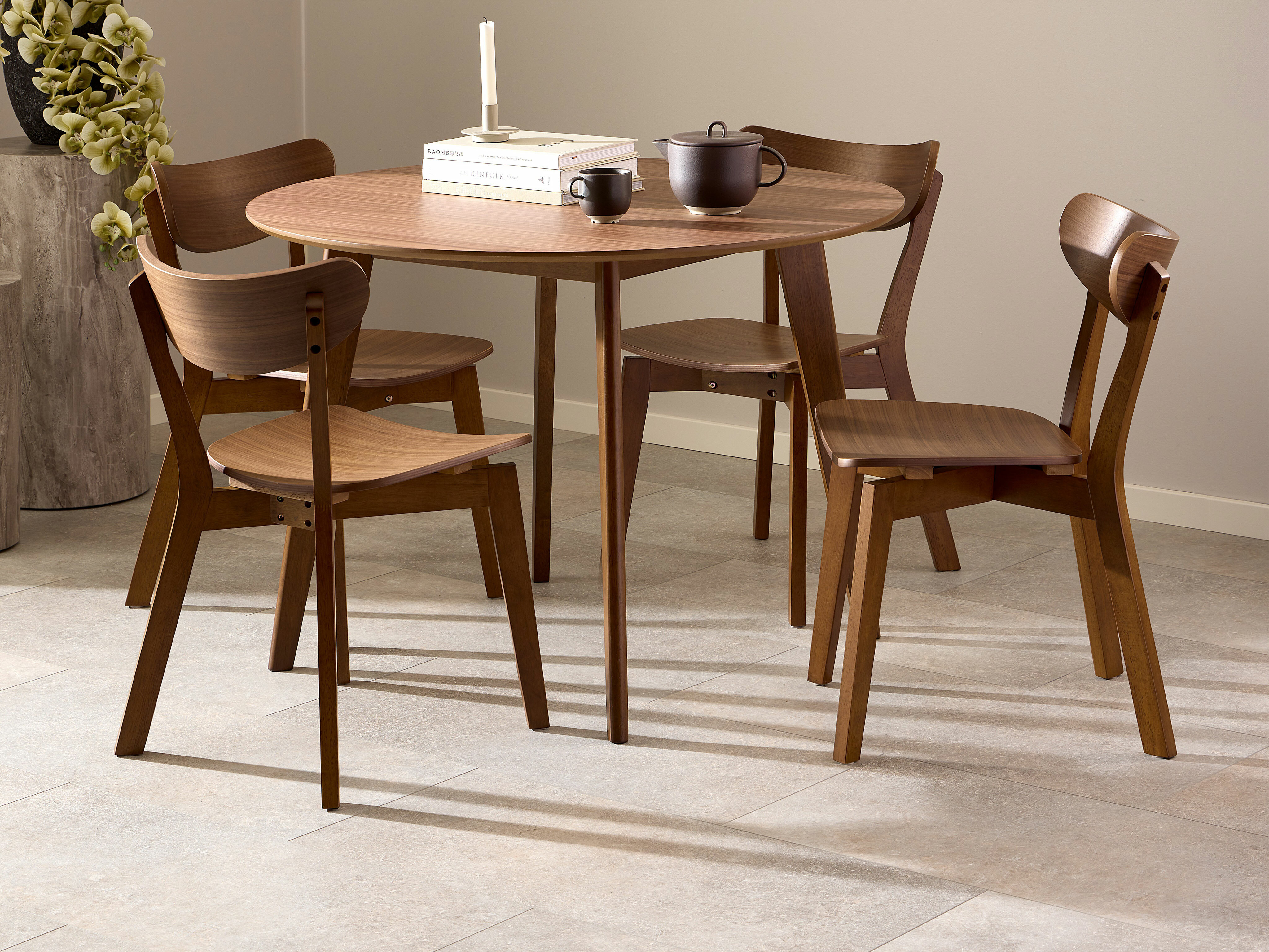 Table Norsica 481 (Walnut)