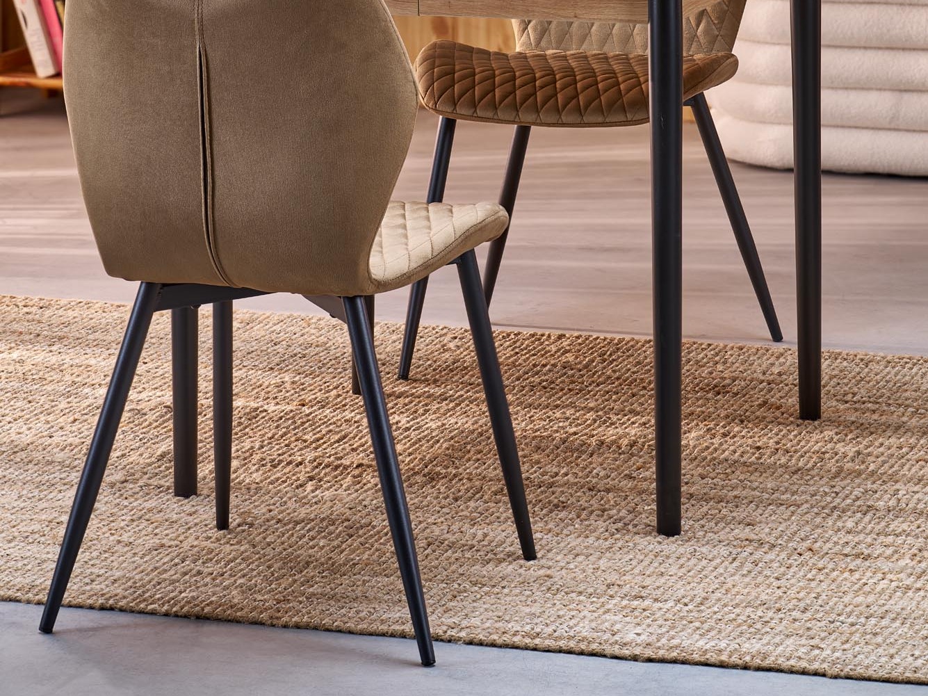 Chair Houston 2069 (Beige + Black)