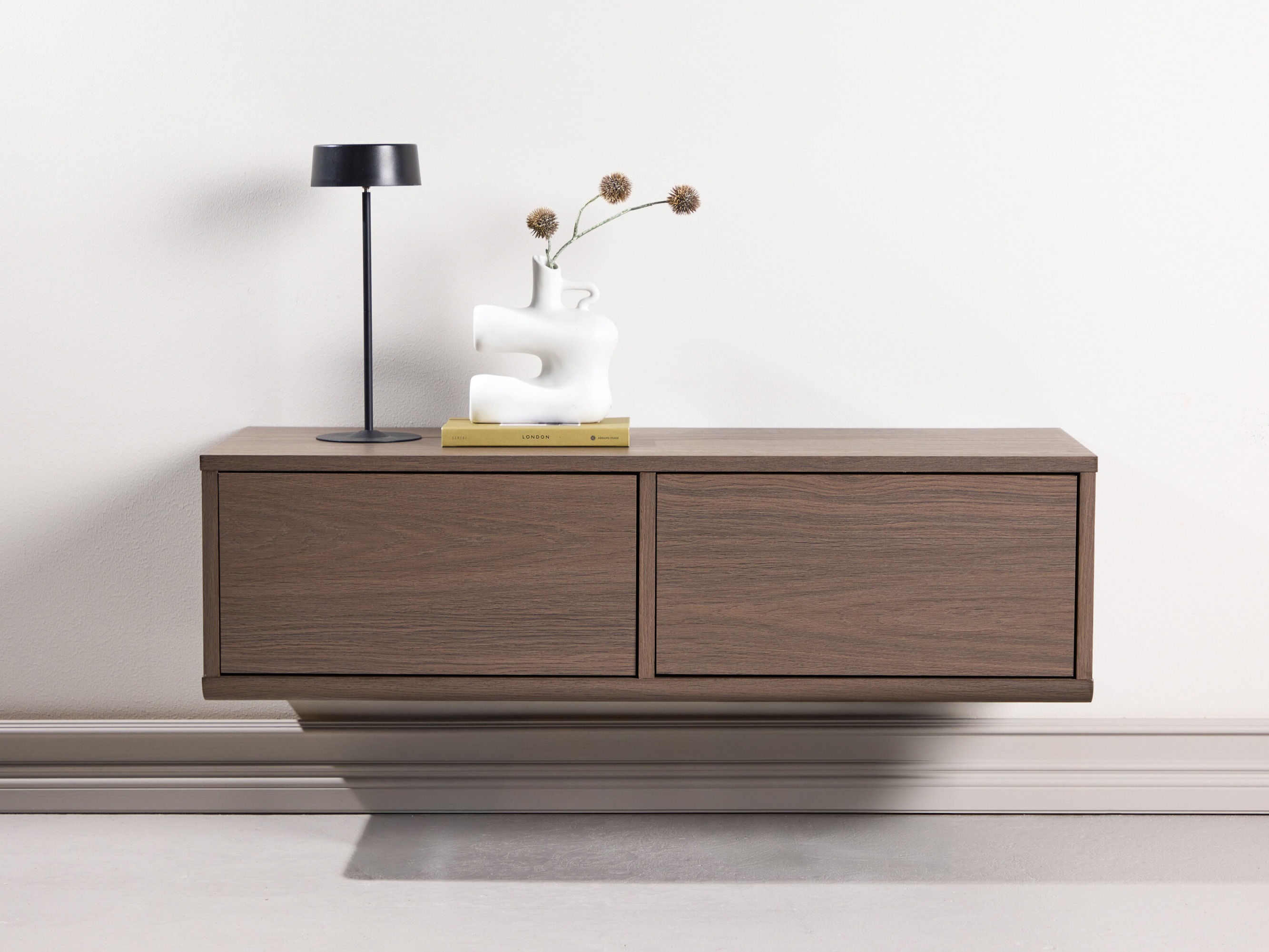 TV stand Dallas 4946