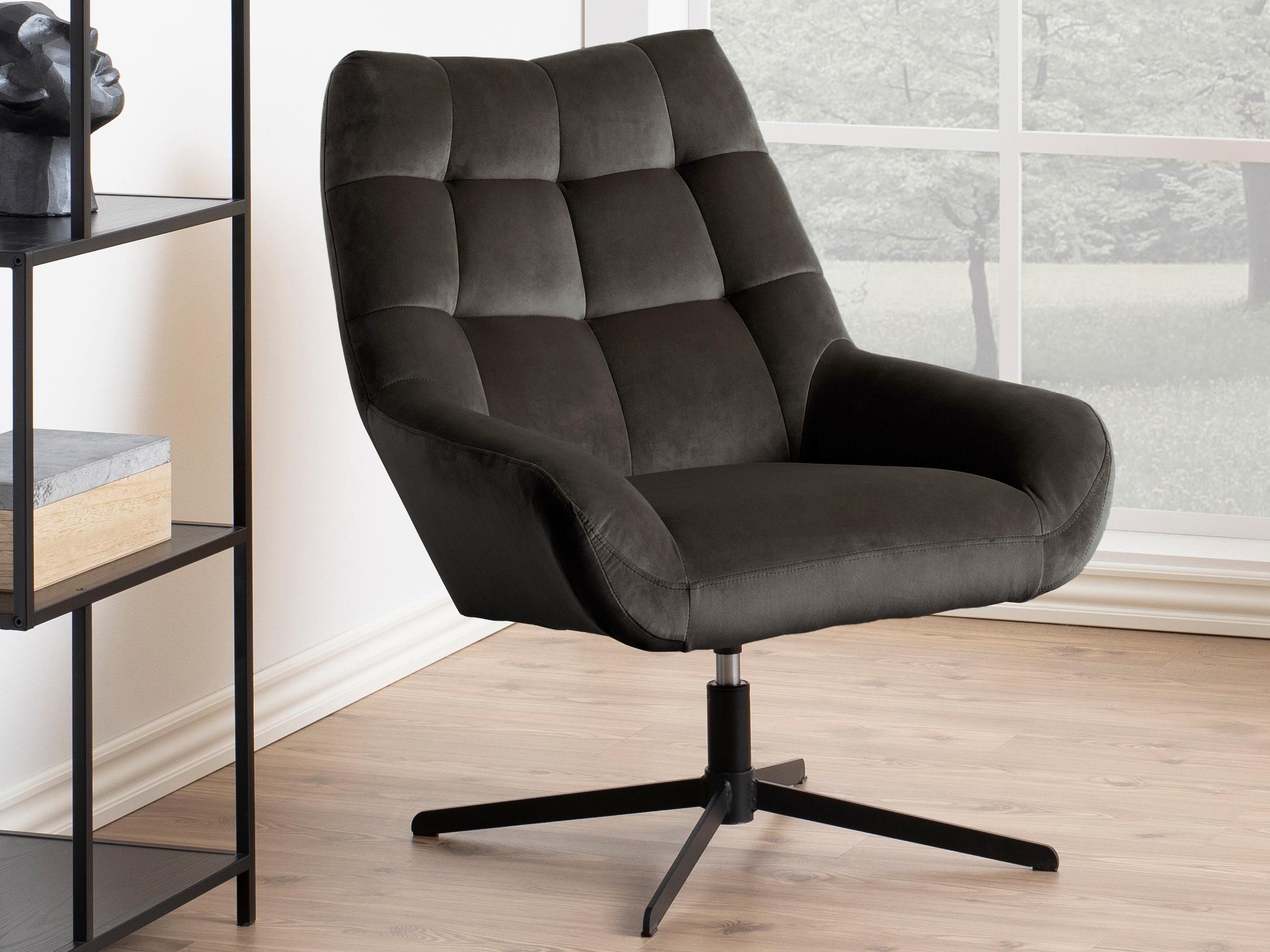 Armchair Norsica 372 (Dark brown)