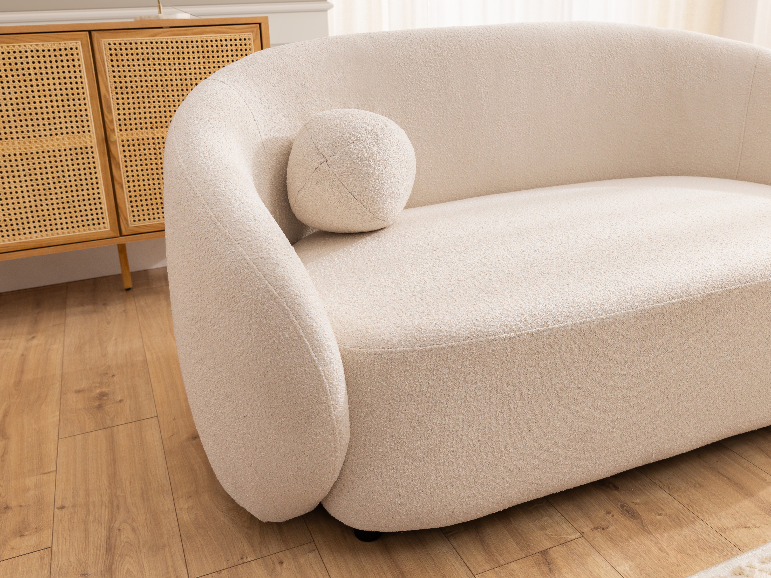 Sofa Rocklin 111 (Loop 01)