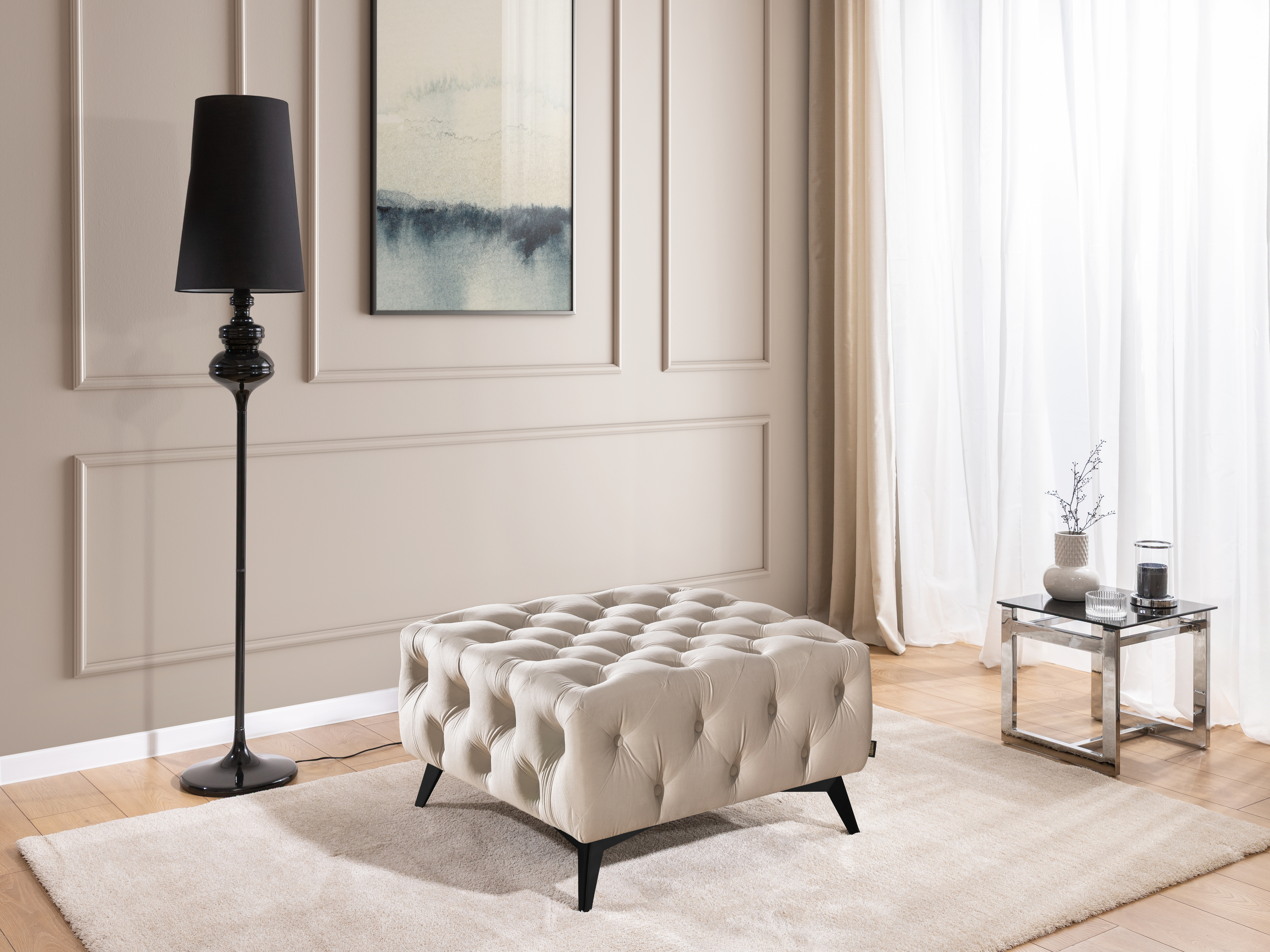 Ottoman Rocklin 121 (Riviera 21)