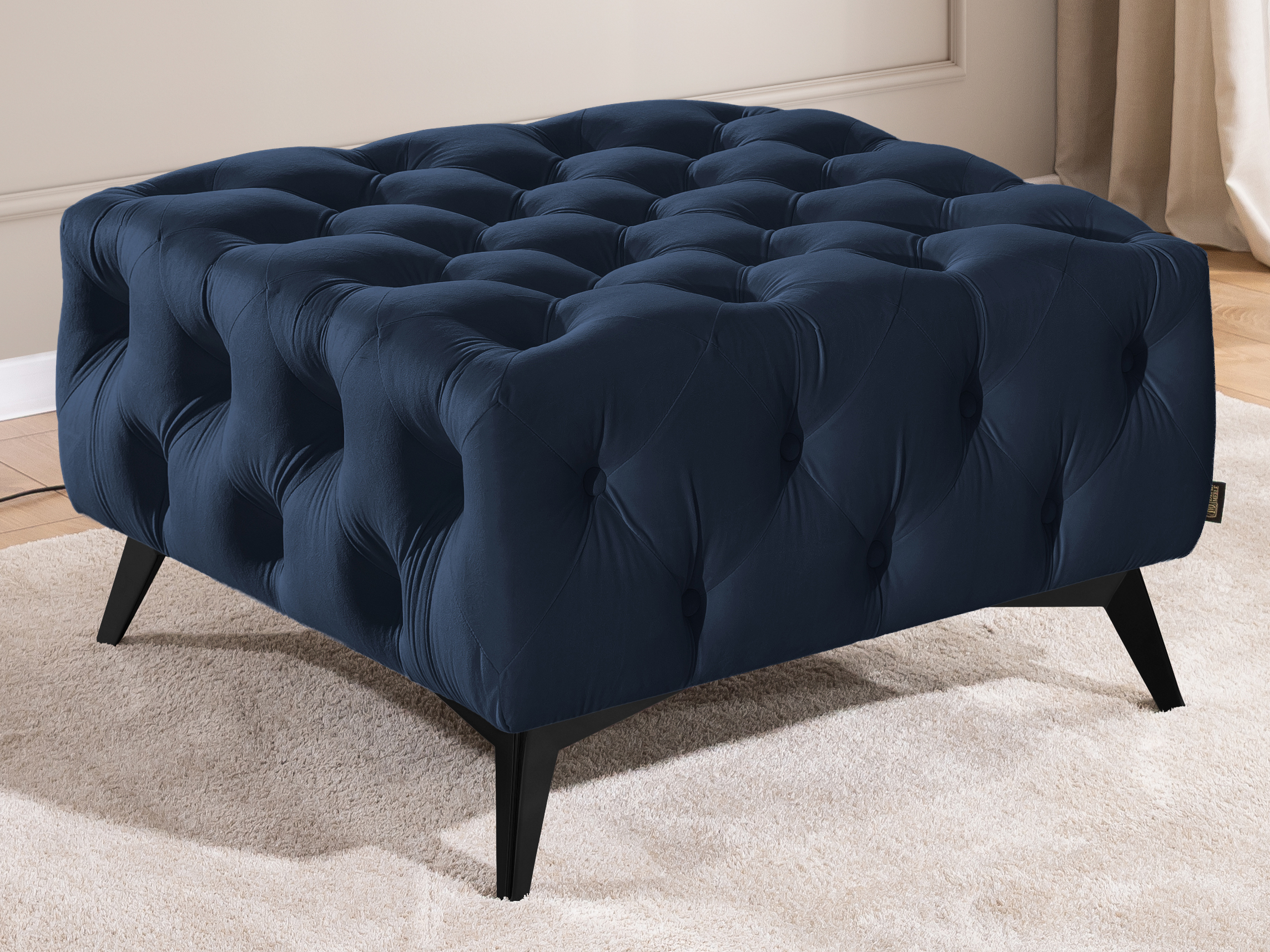 Ottoman Rocklin 121 (Riviera 81)