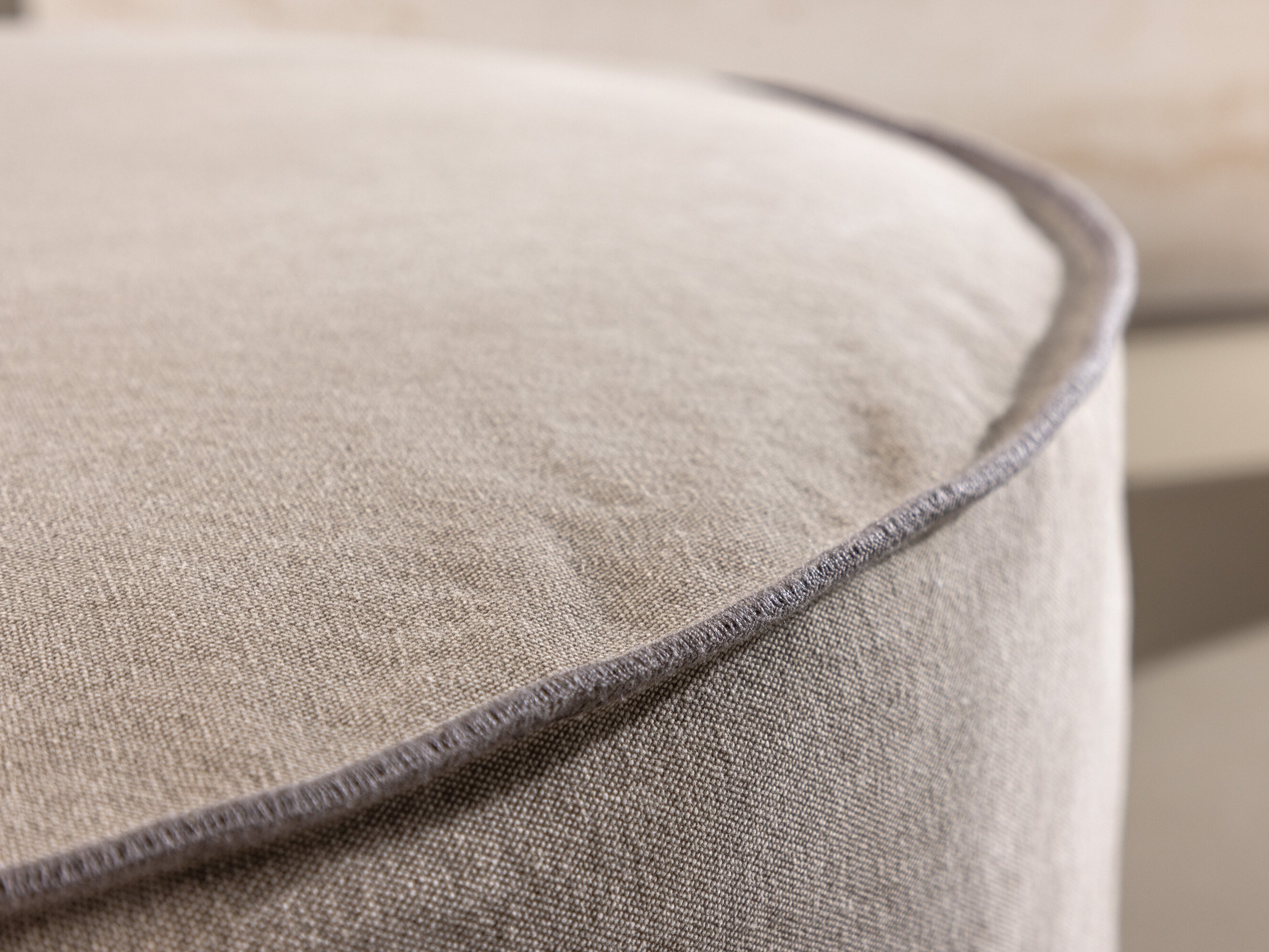 Upholstered bench Dallas 5006 (Light brown)