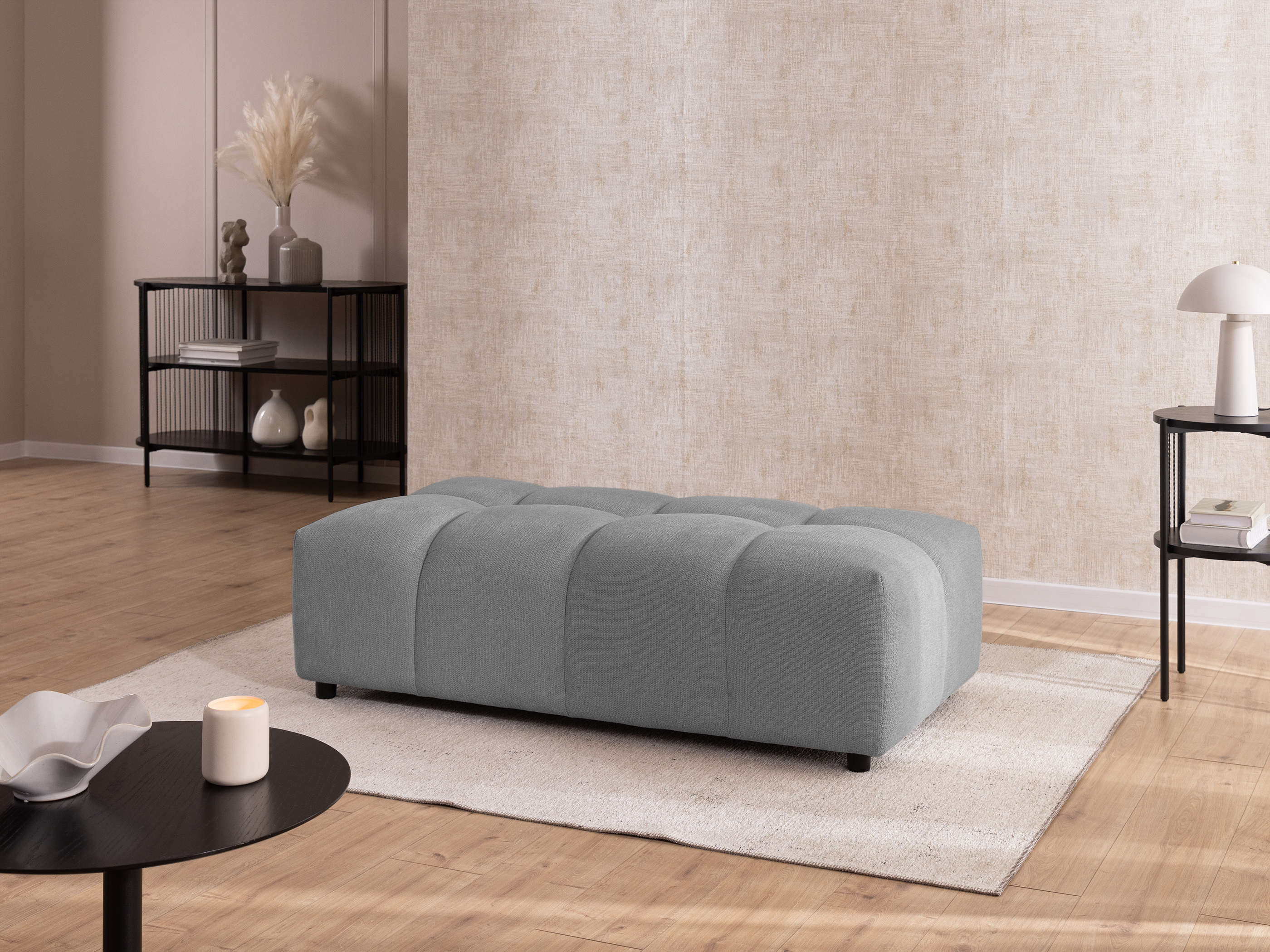 Upholstered bench Rocklin 133 (Aragon 90)
