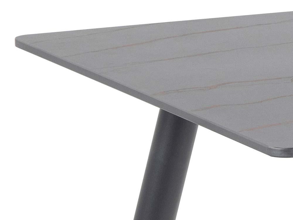 Table Norsica 588 (Black marble)