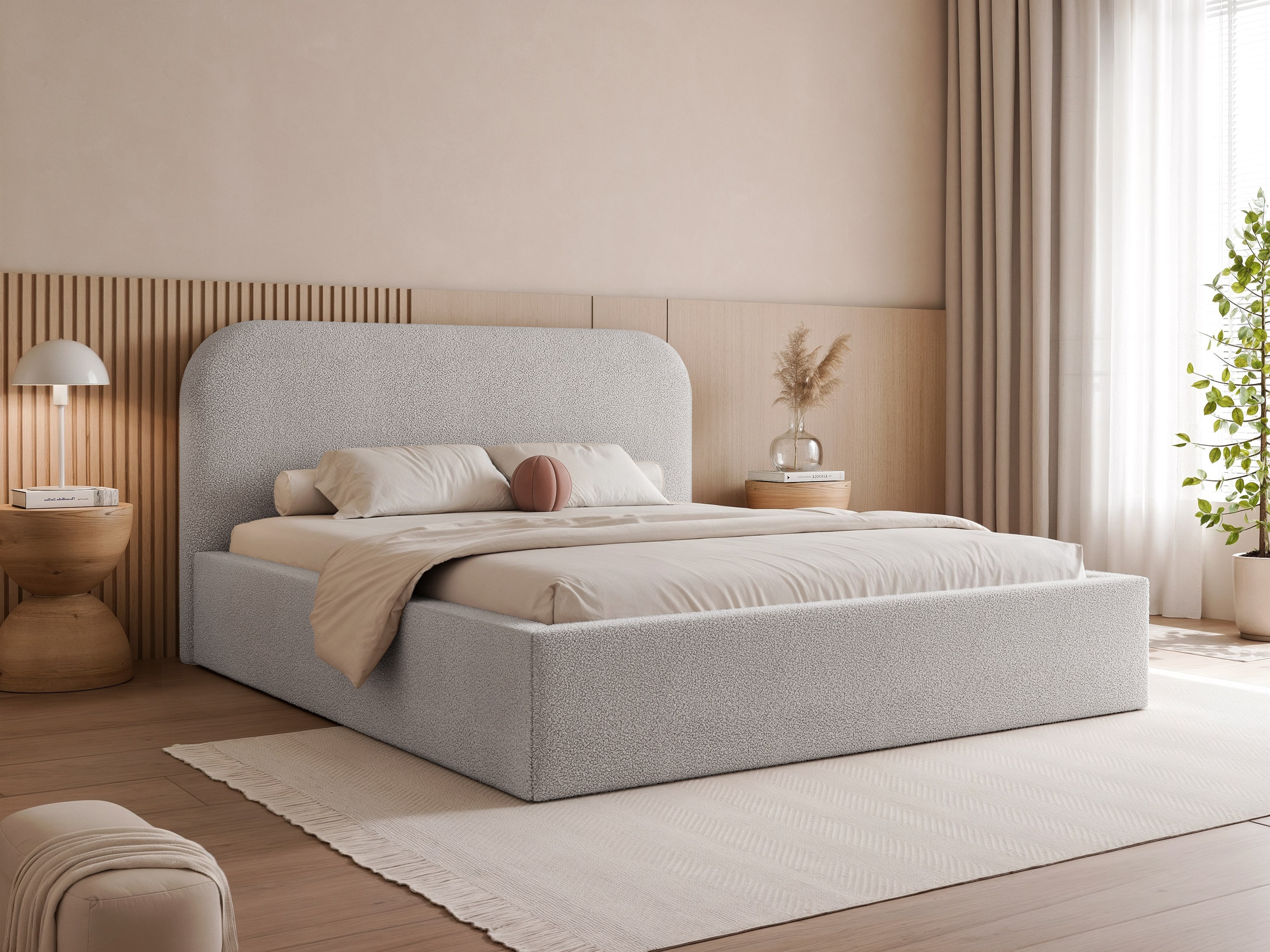 Bed Martinez 126 (Now or never 83)