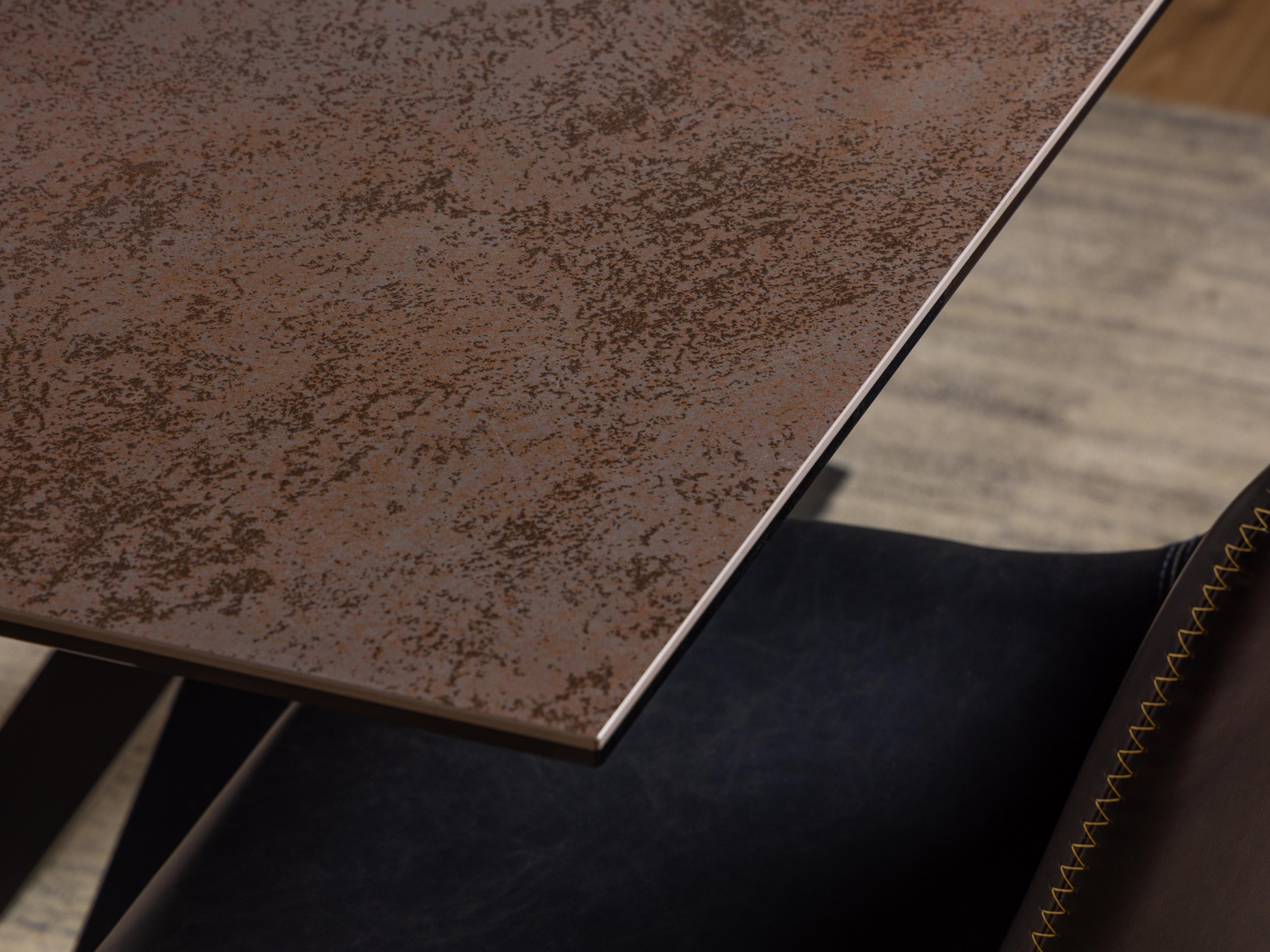 Table Norsica 446 (Brown + Black)