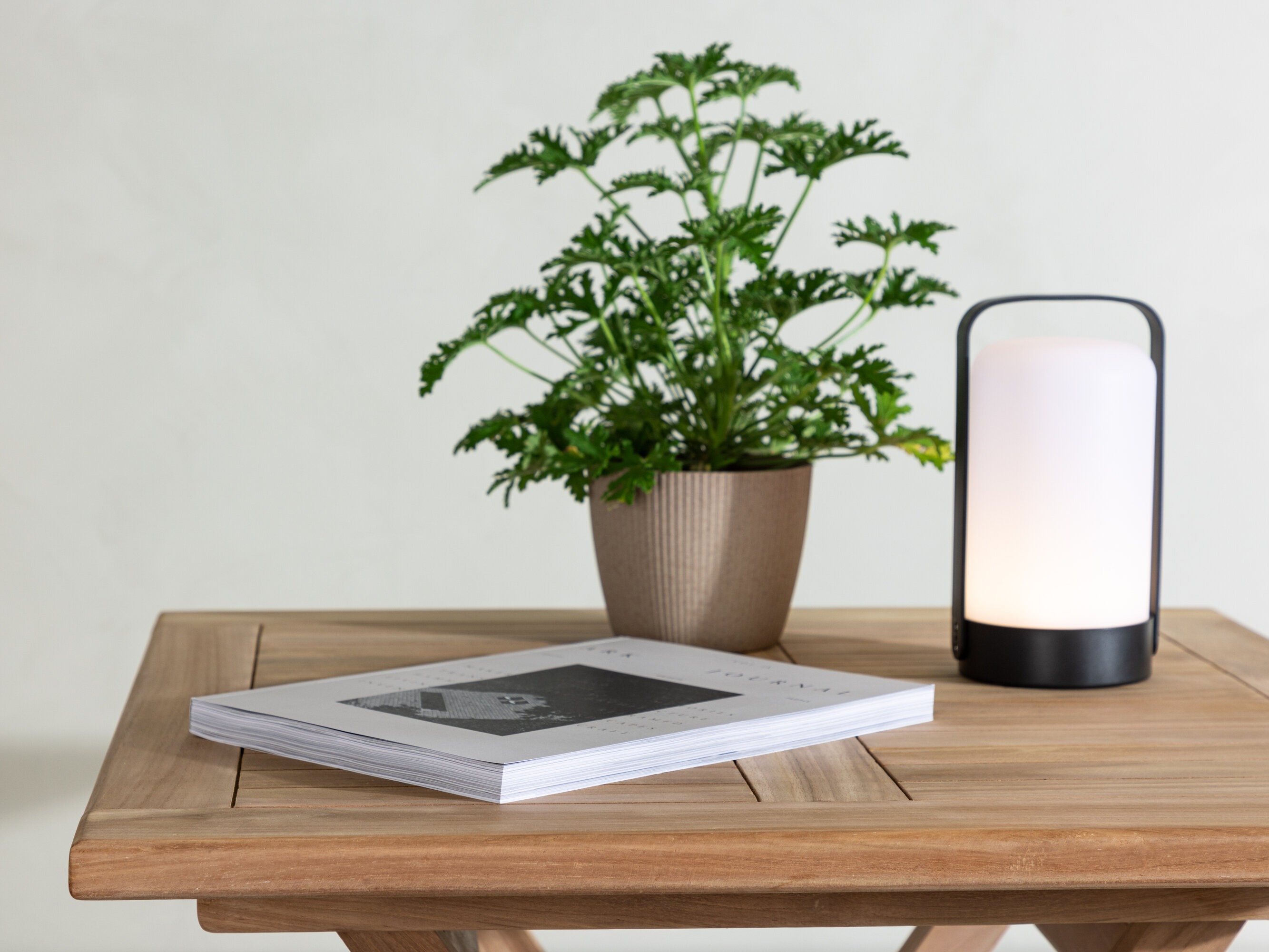 Outdoor coffee table Nunova 137