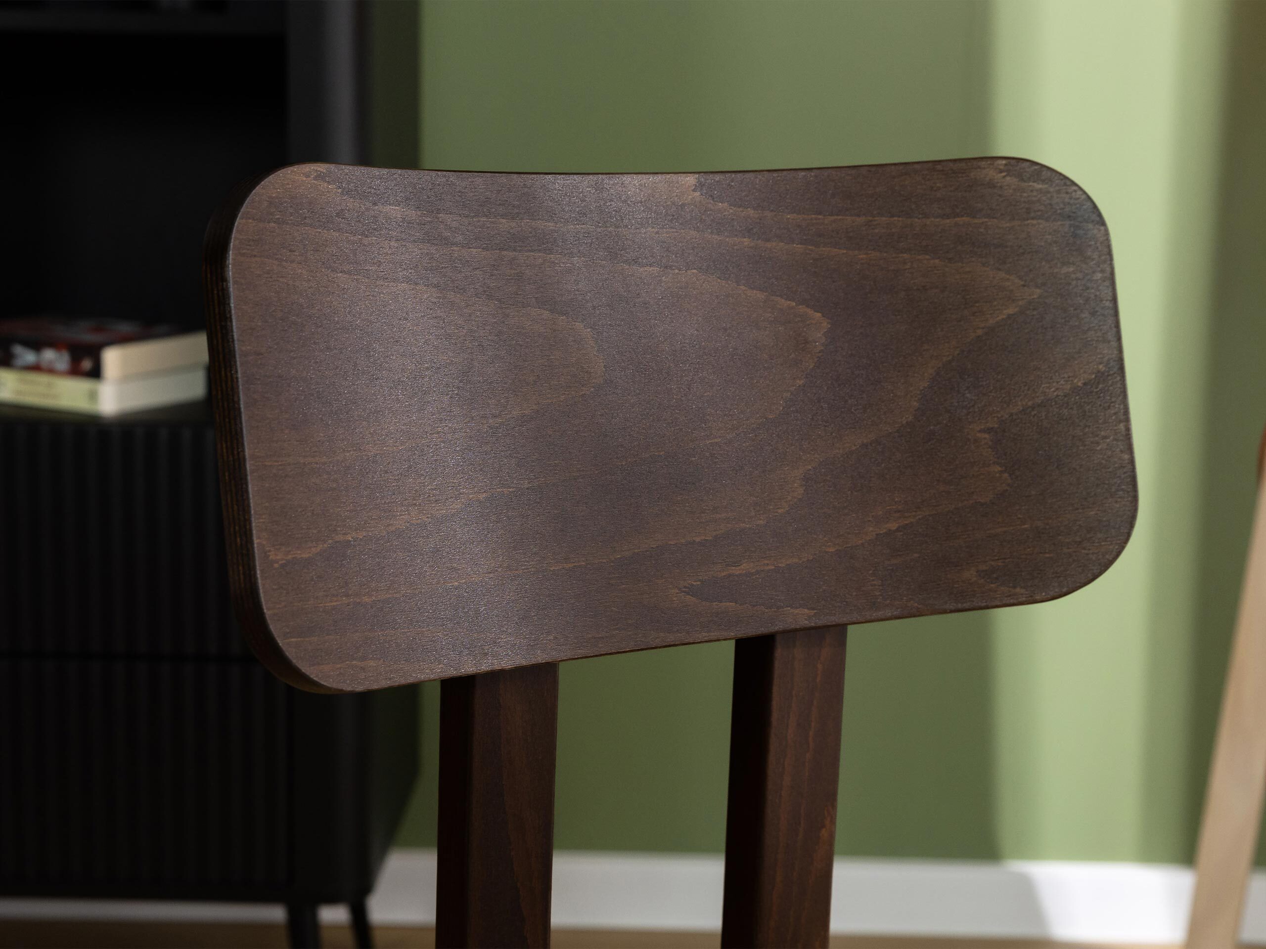 Chair Victorville 382 (Walnut)