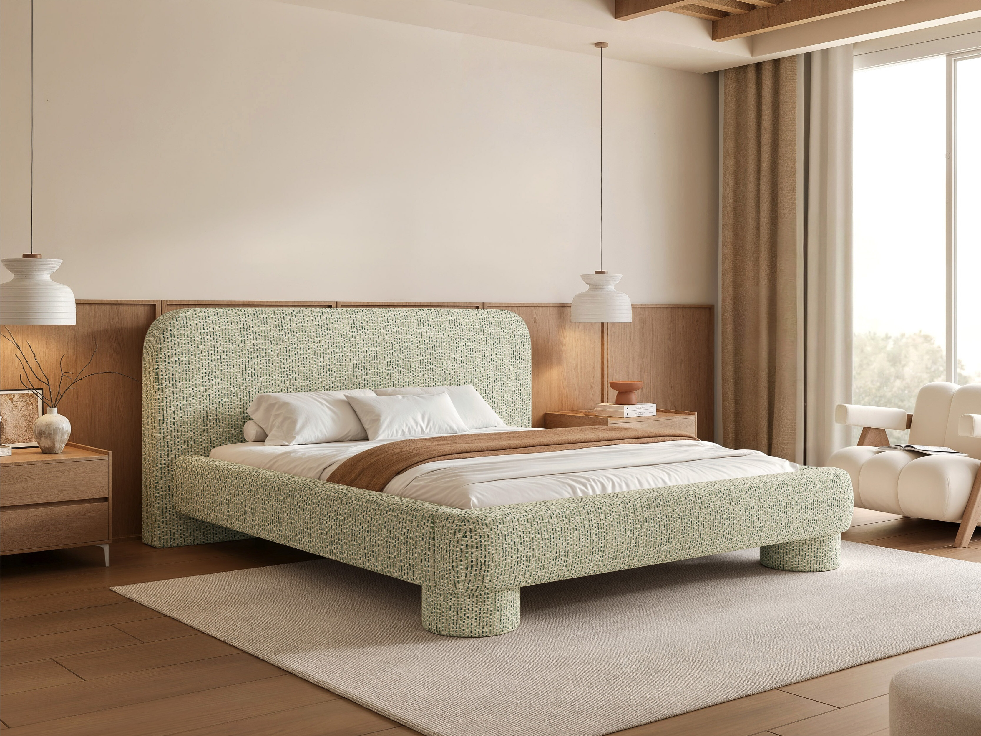 Bed Martinez 130 (Silencio 37)