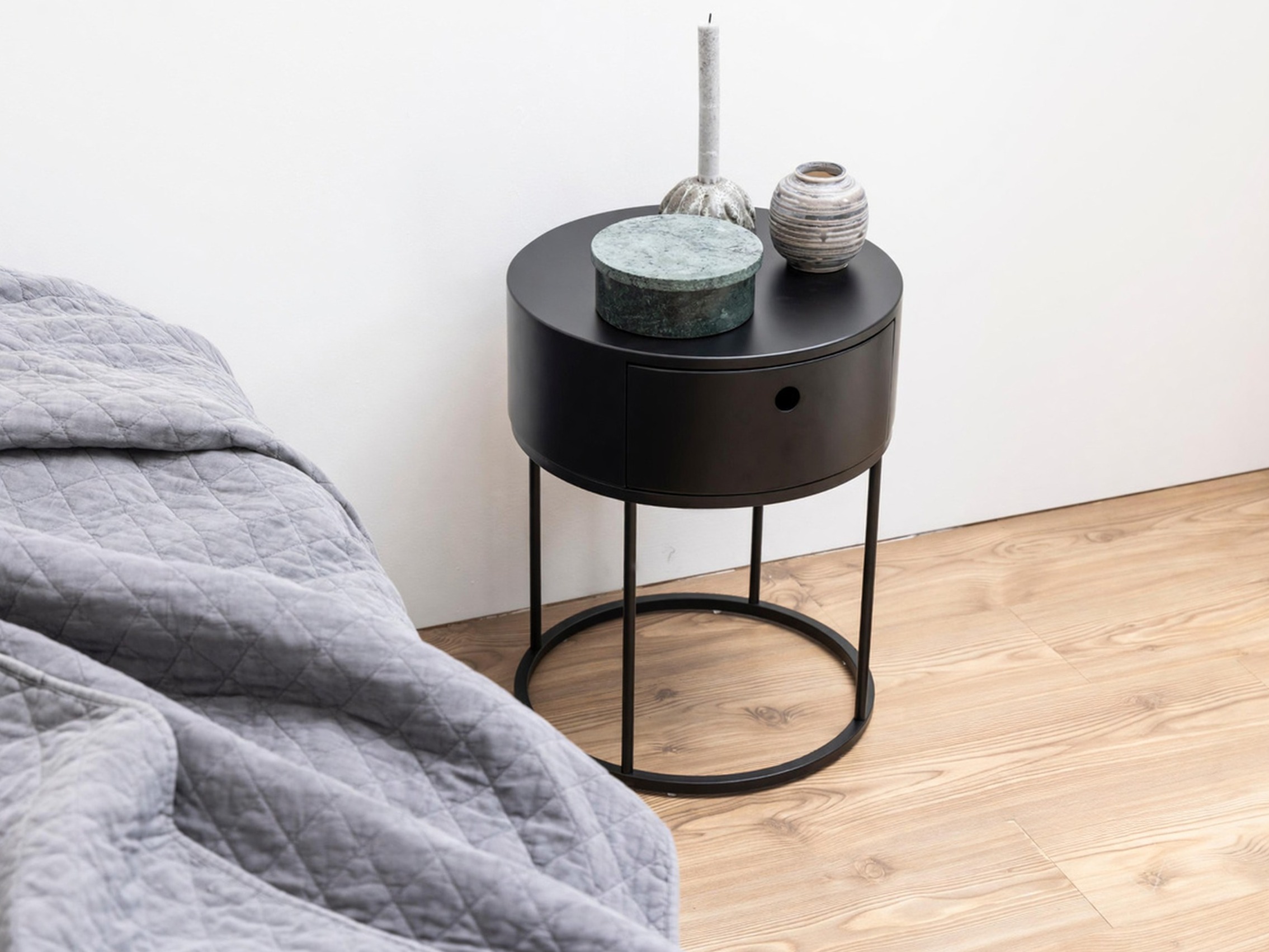 Side table Norsica 595 (Black)