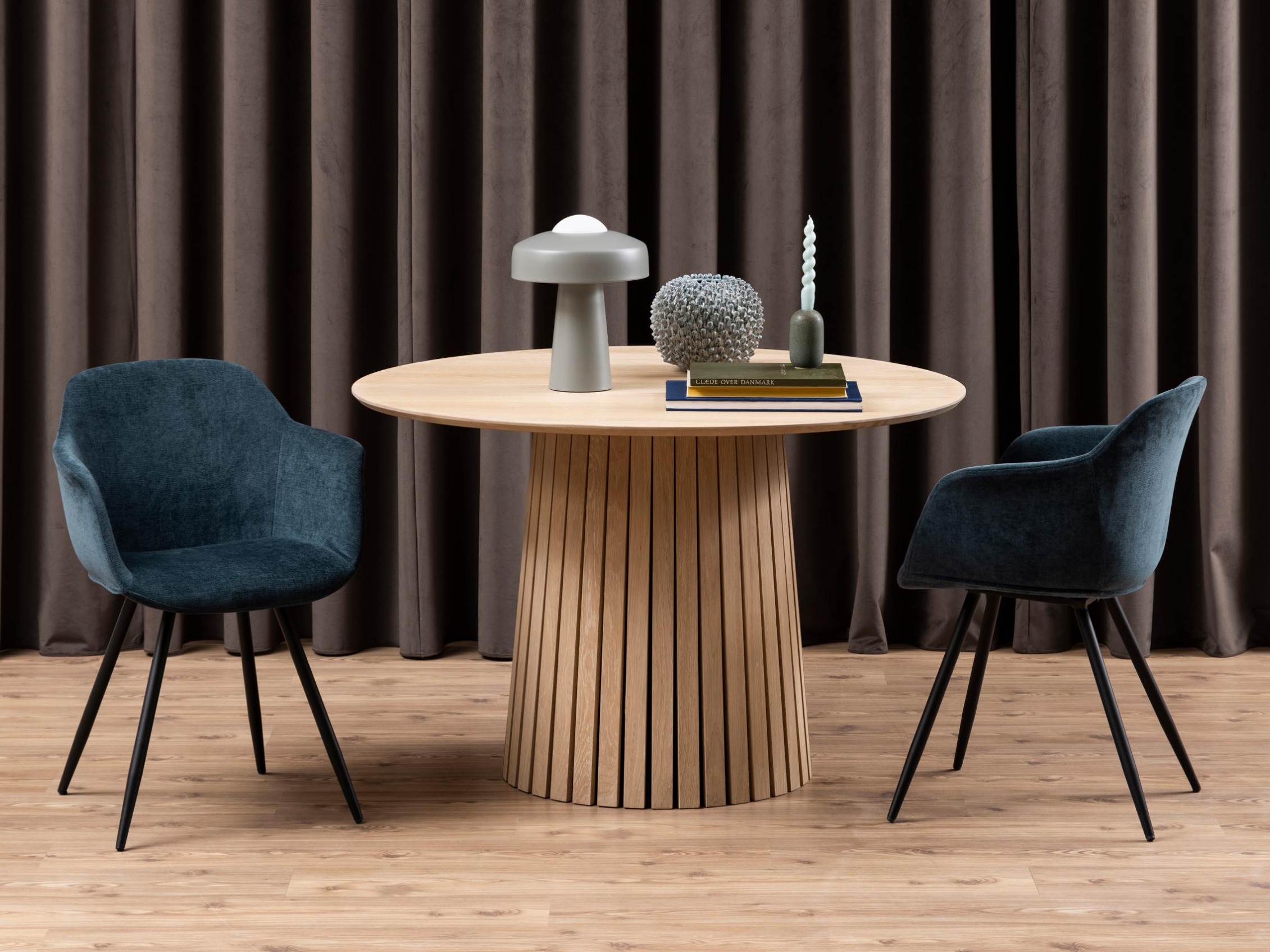Table Norsica 625 (Light oak)