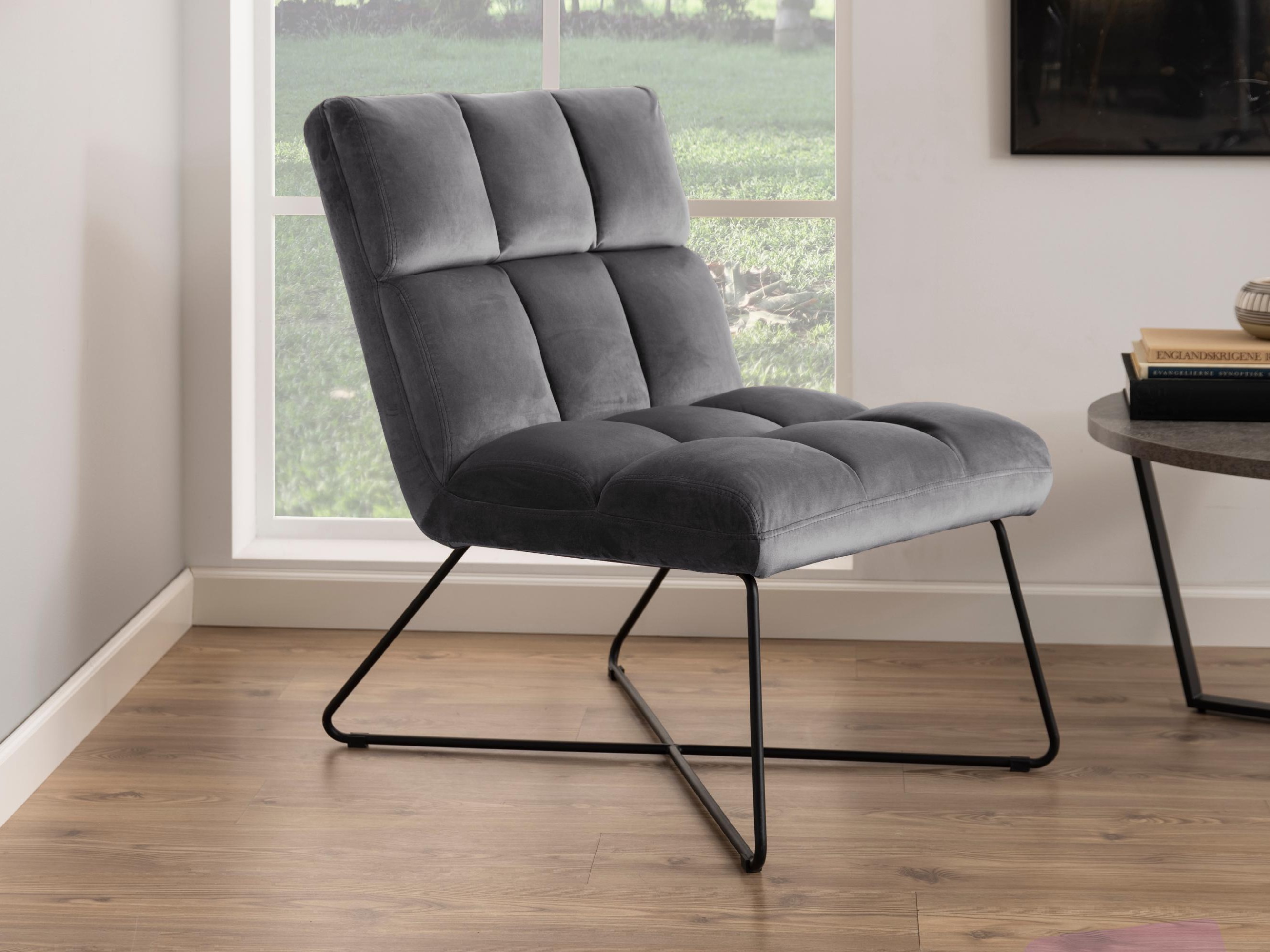 Armchair Norsica 370 (Dark grey + Black)