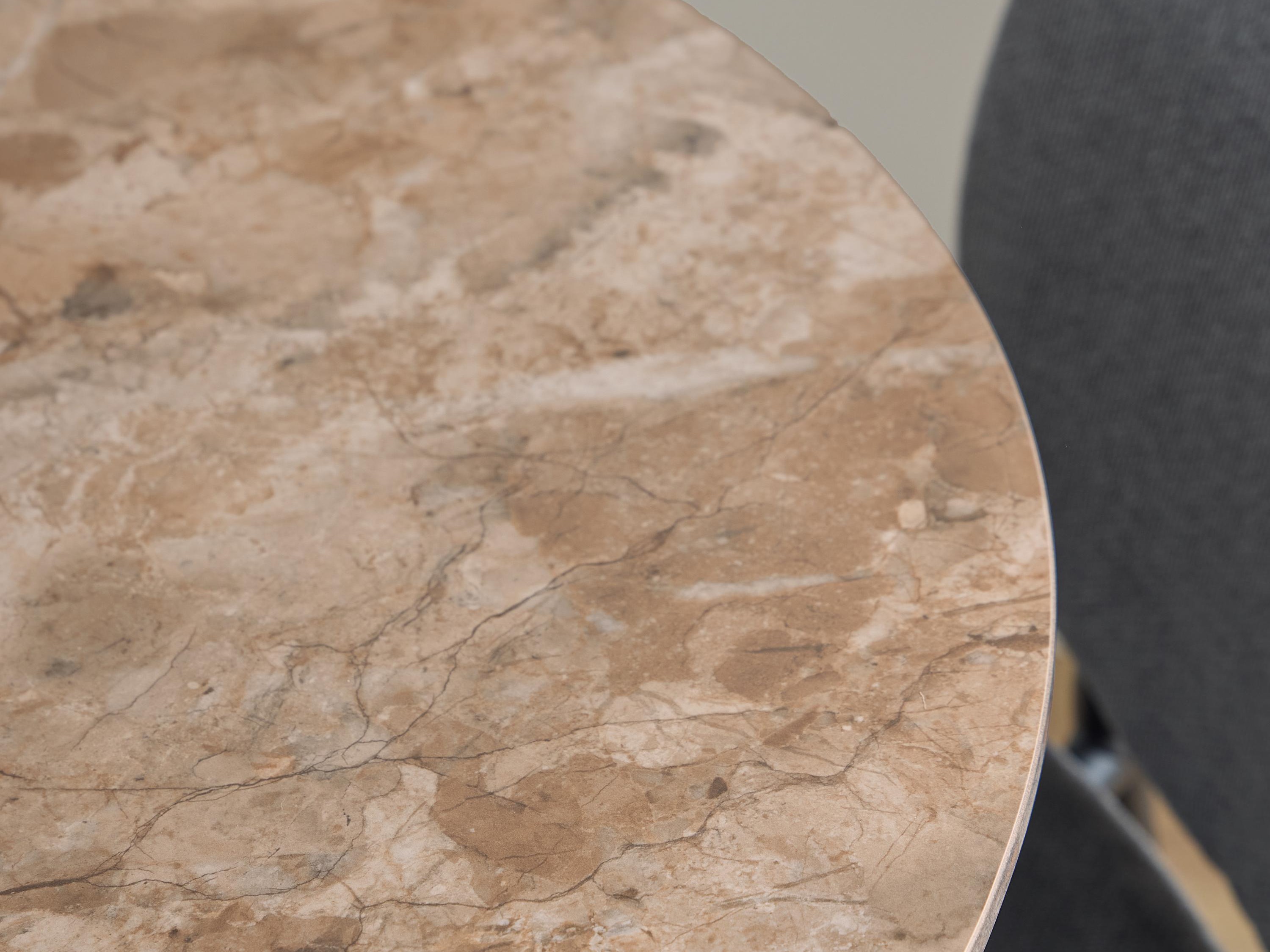 Table Norsica 616 (Brown marble)