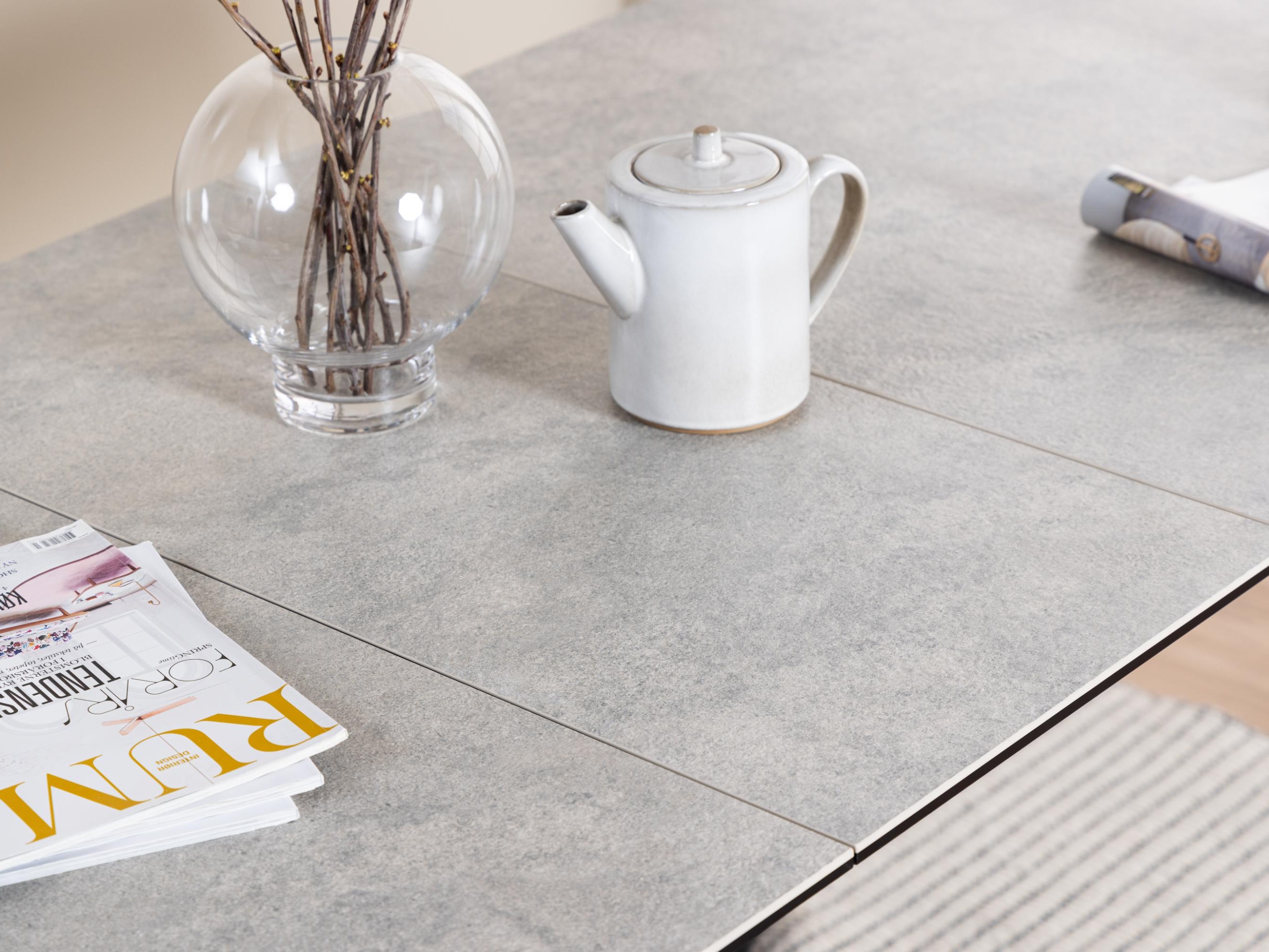 Table Norsica 685 (Grey + Black)