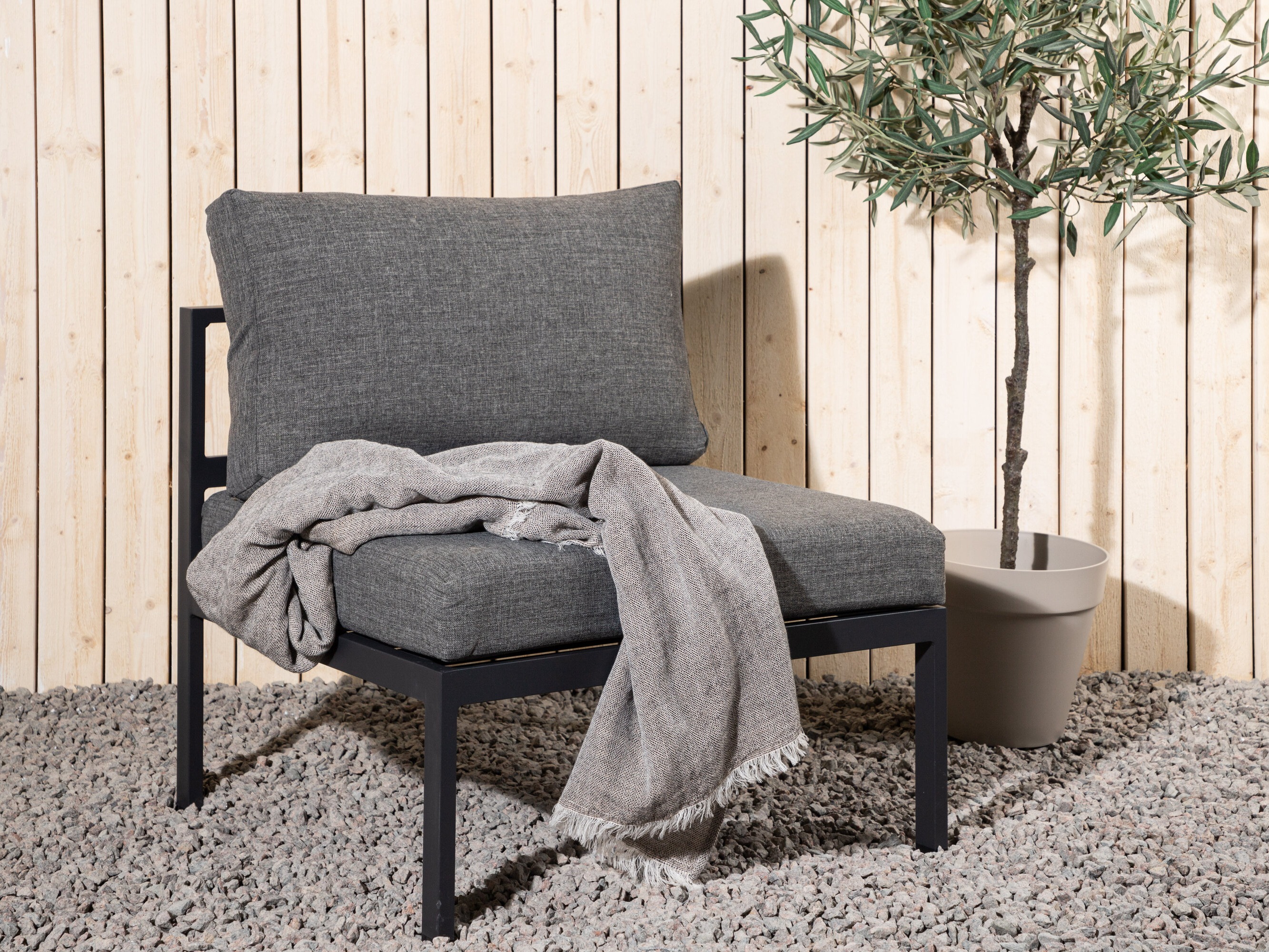 Outdoor armchair Camorlo 100 (Grey + Black)