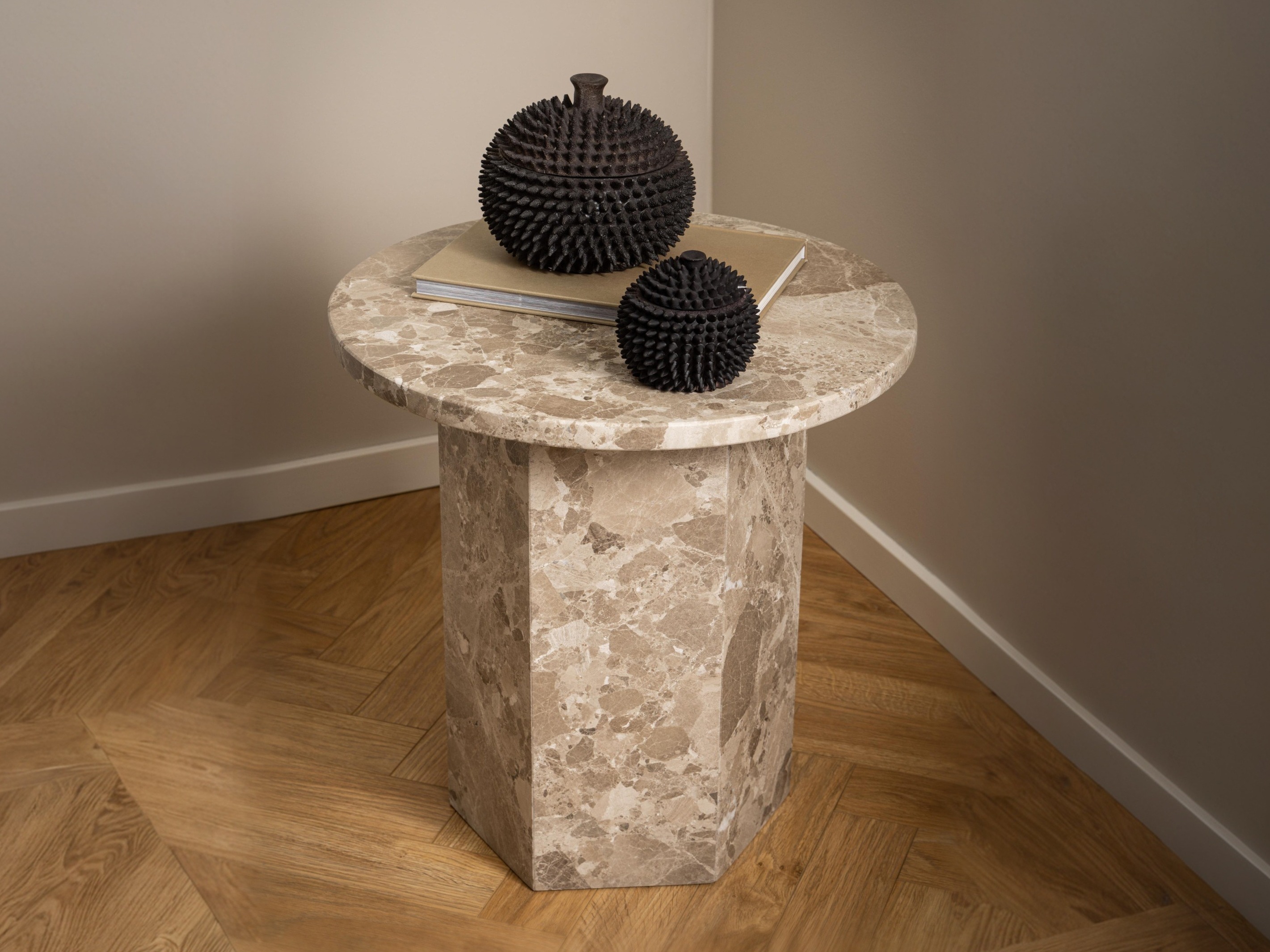 Side table Norsica 817 (Light brown)