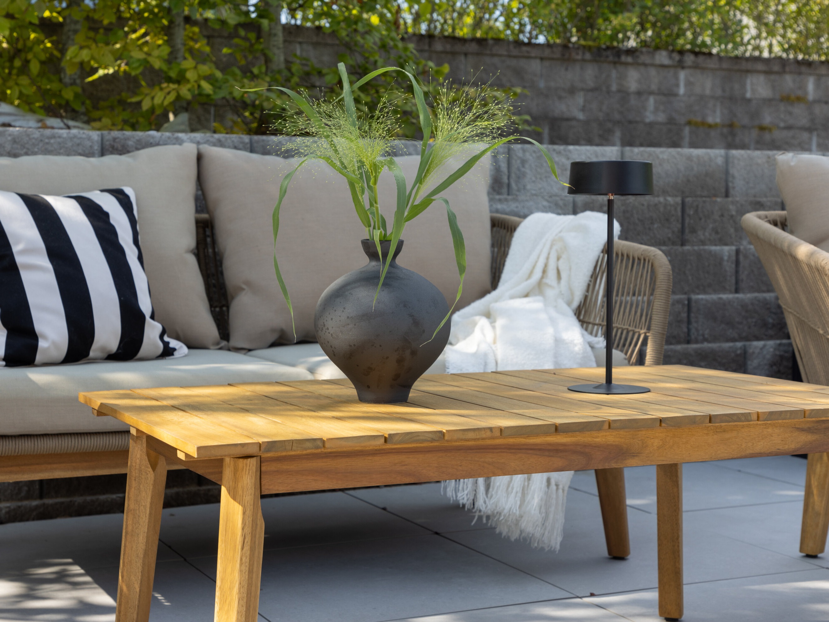 Outdoor furniture set Dallas 661 (Light beige + Acacia)