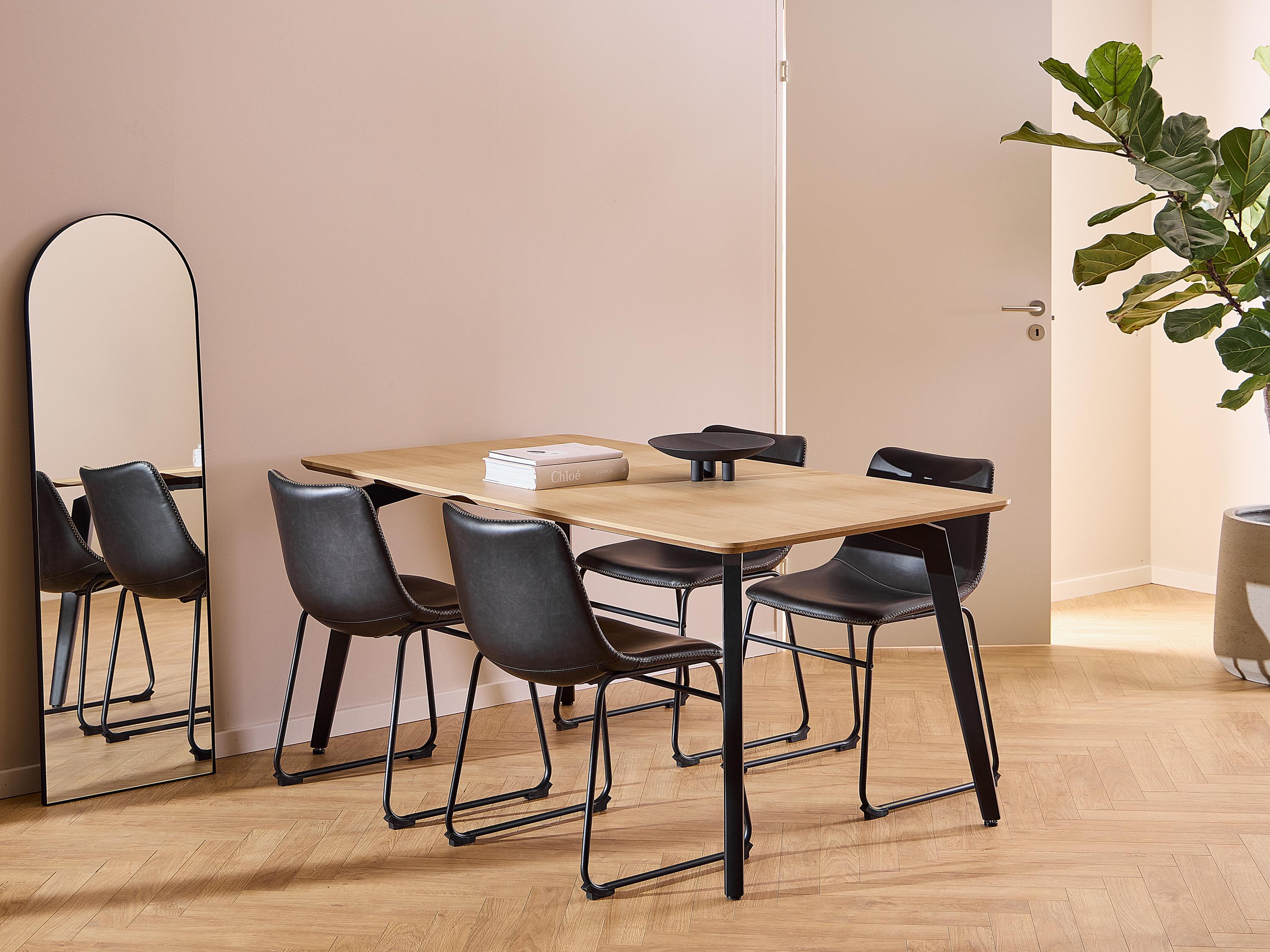 Chair Norsica 462 (Black)