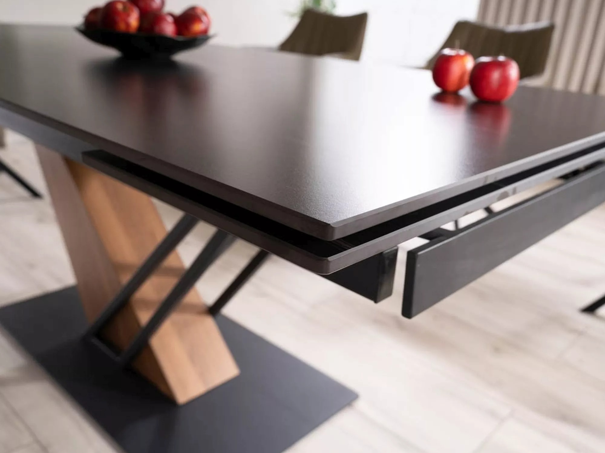 Table Detroit 996 (Black marble + Oak)