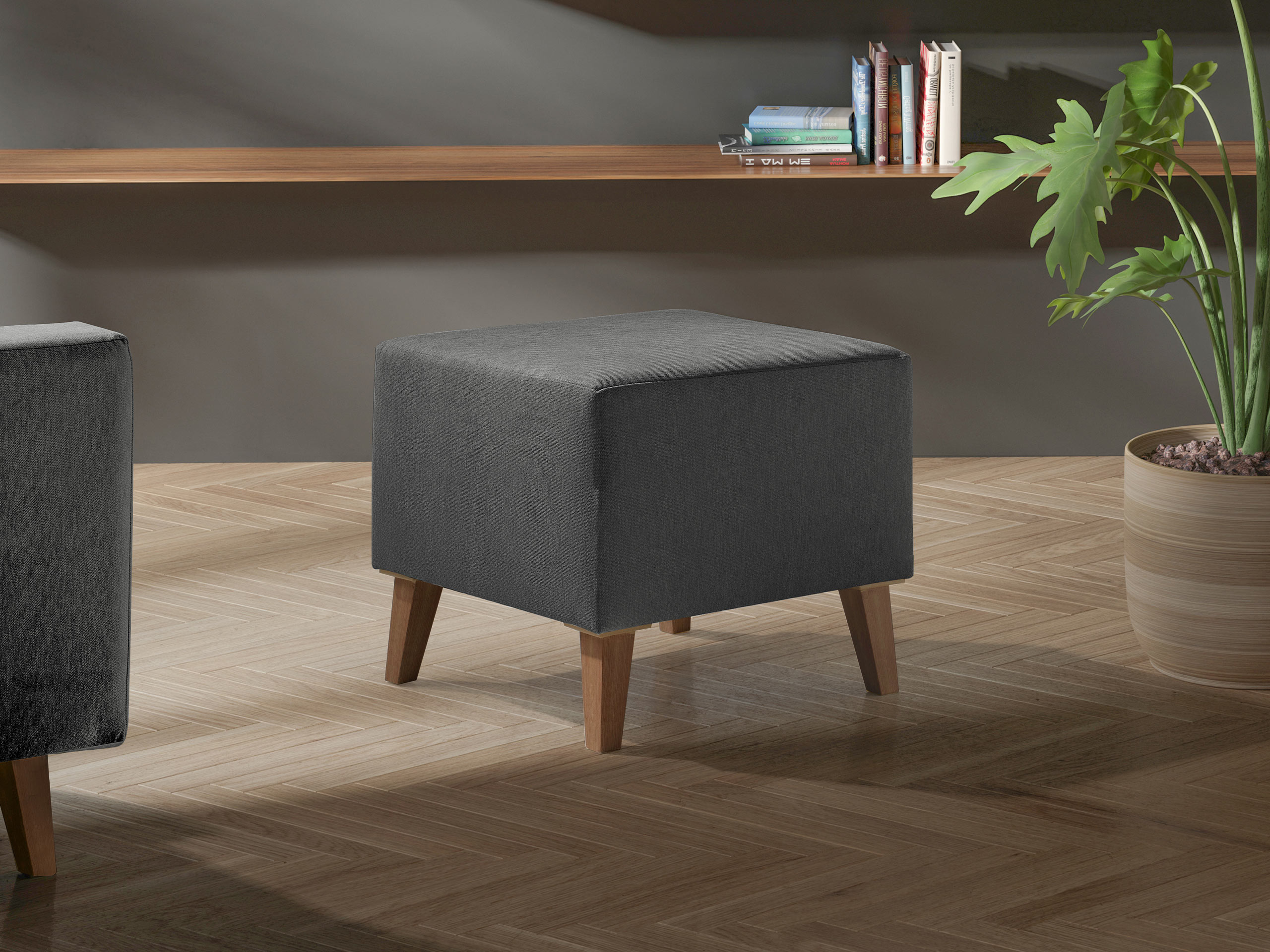 Ottoman Delbene 132 (Verita 88 + Dark San Remo oak)