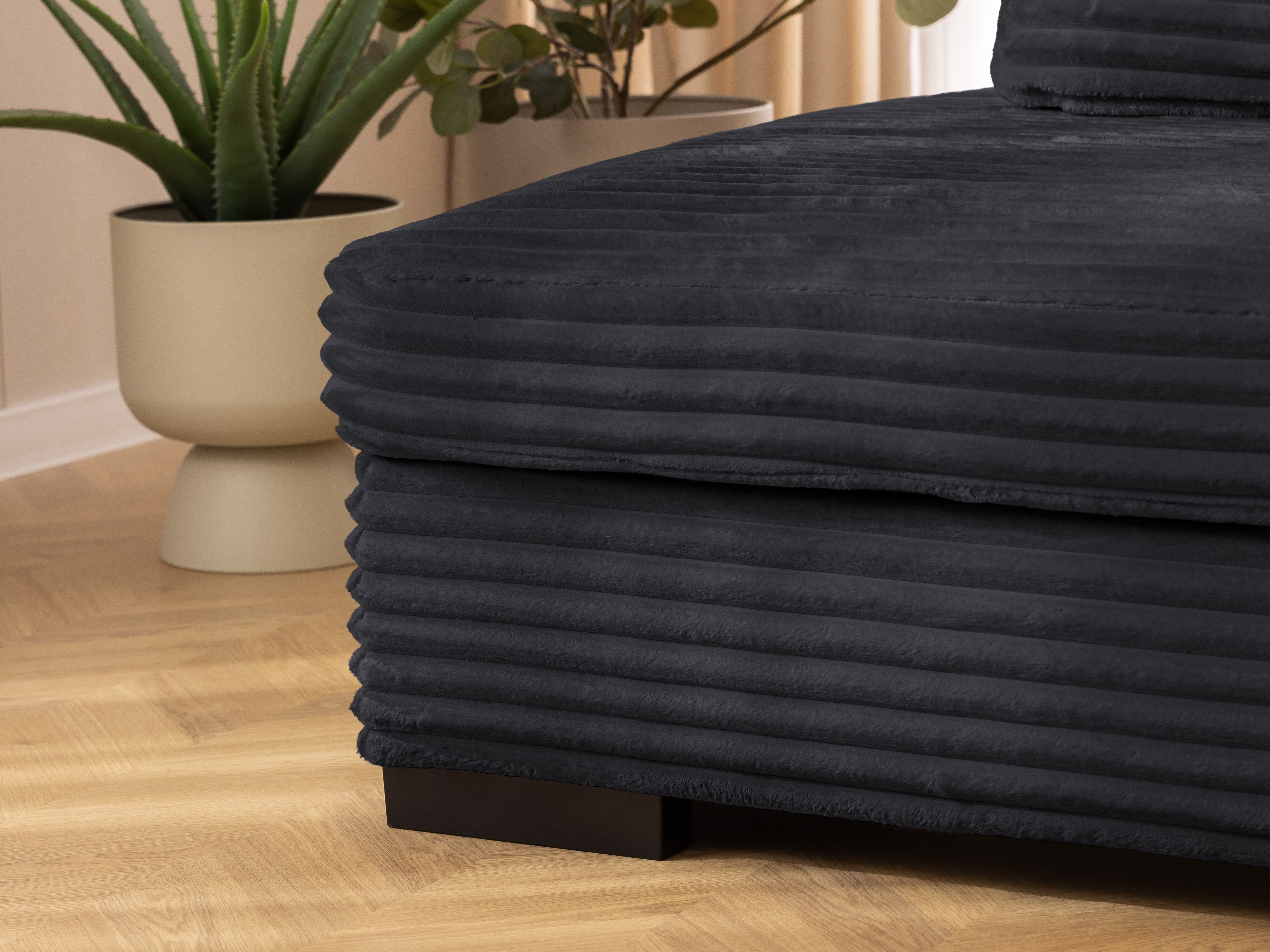 Corner sofa Rocklin 225 (Tilia 100)